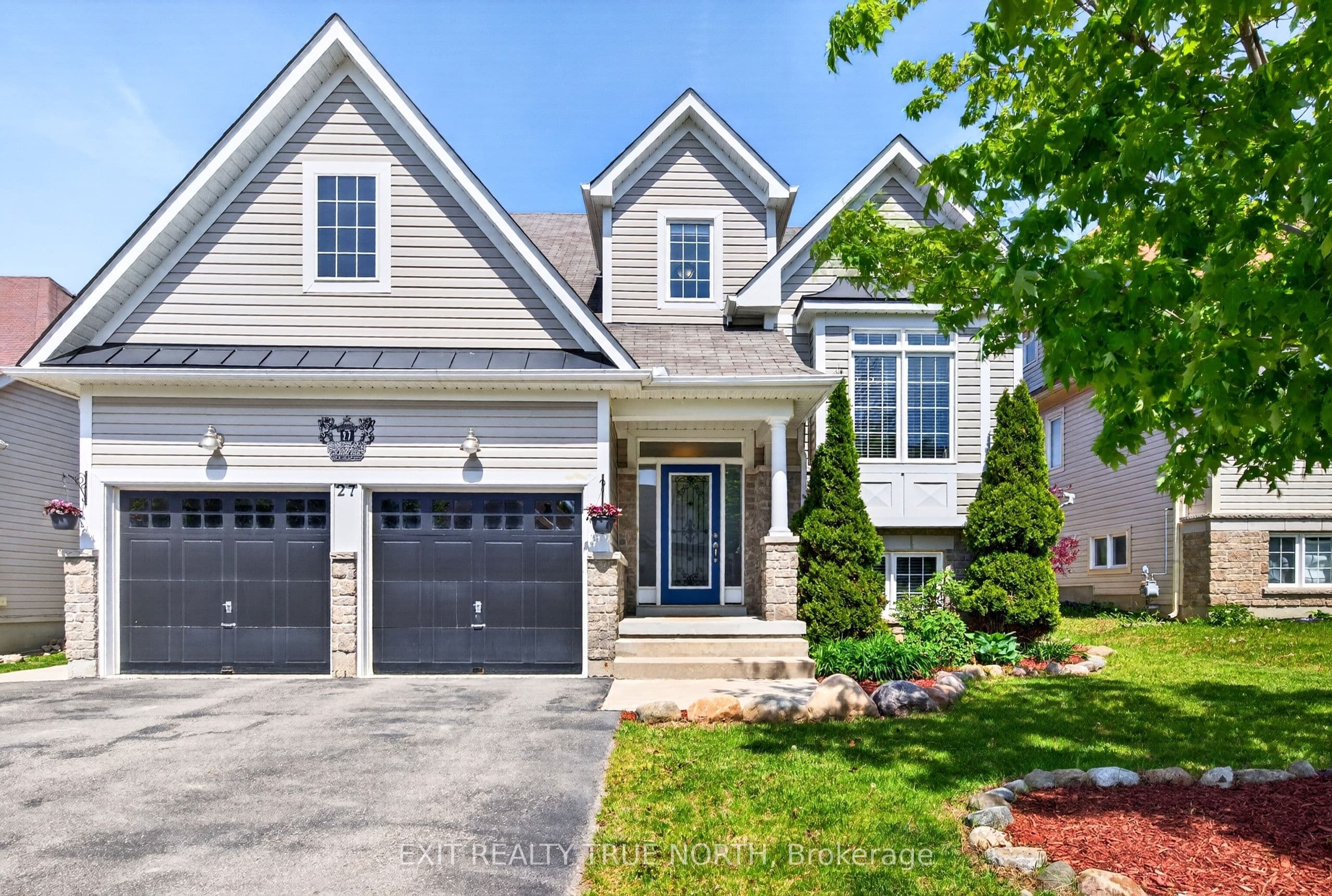 27 Grand Poplar Lane photo 1