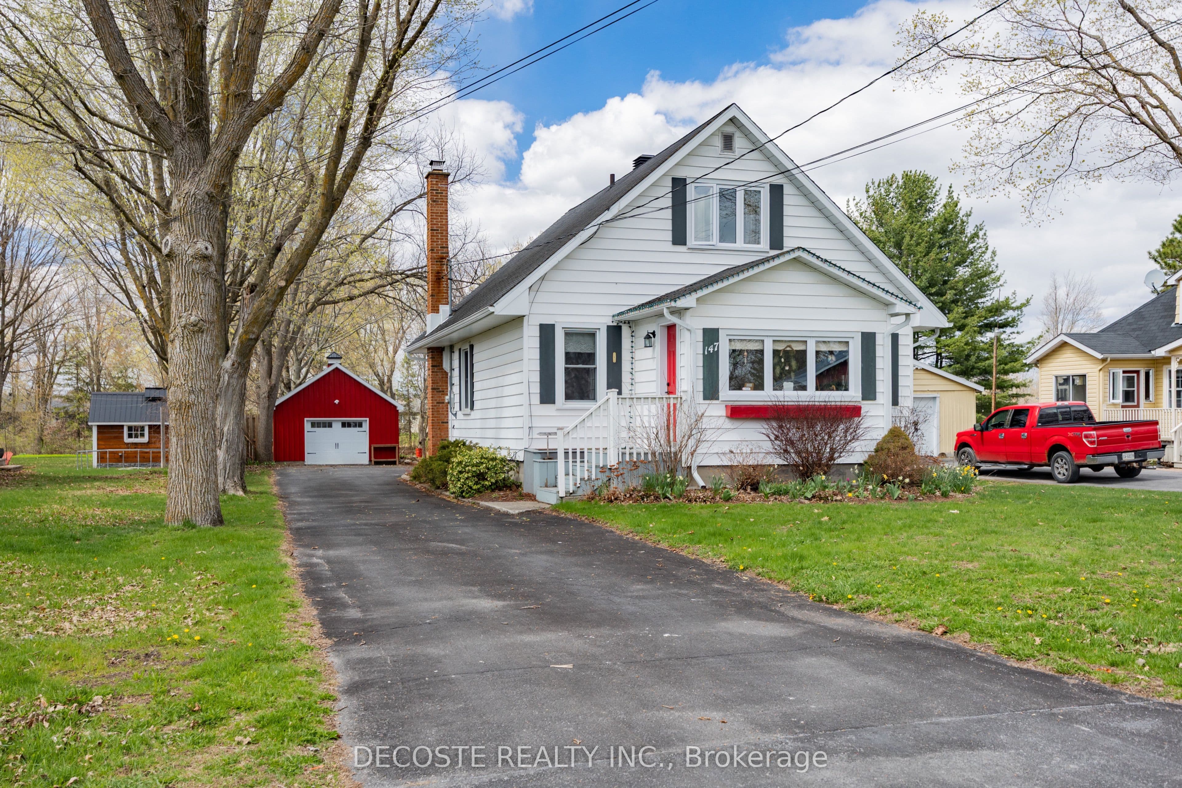 147 MCCORMICK Road photo 1