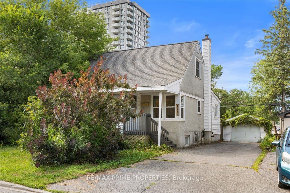 1273 Thames Street photo 1