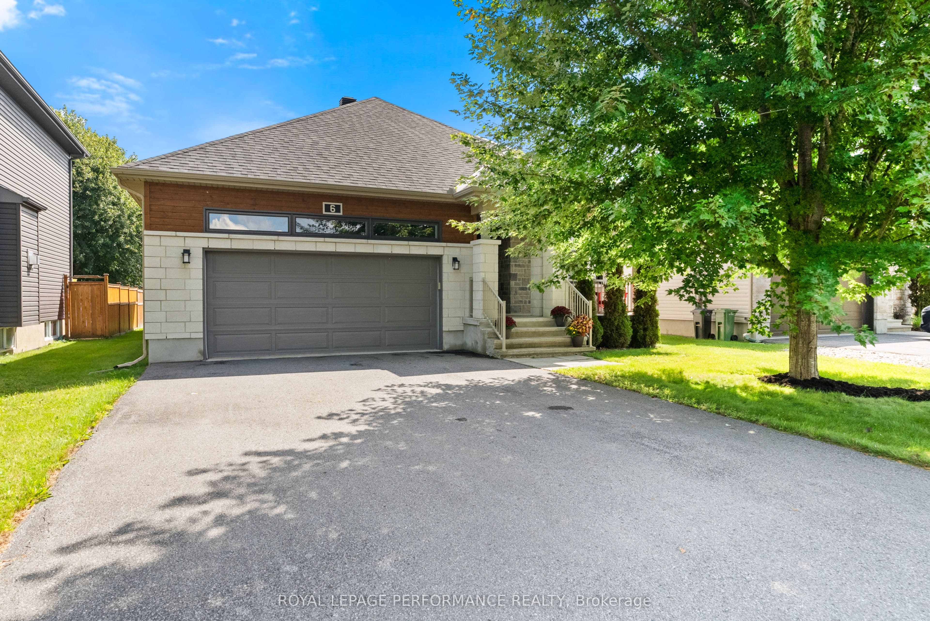 6 Brickyard Drive photo 1