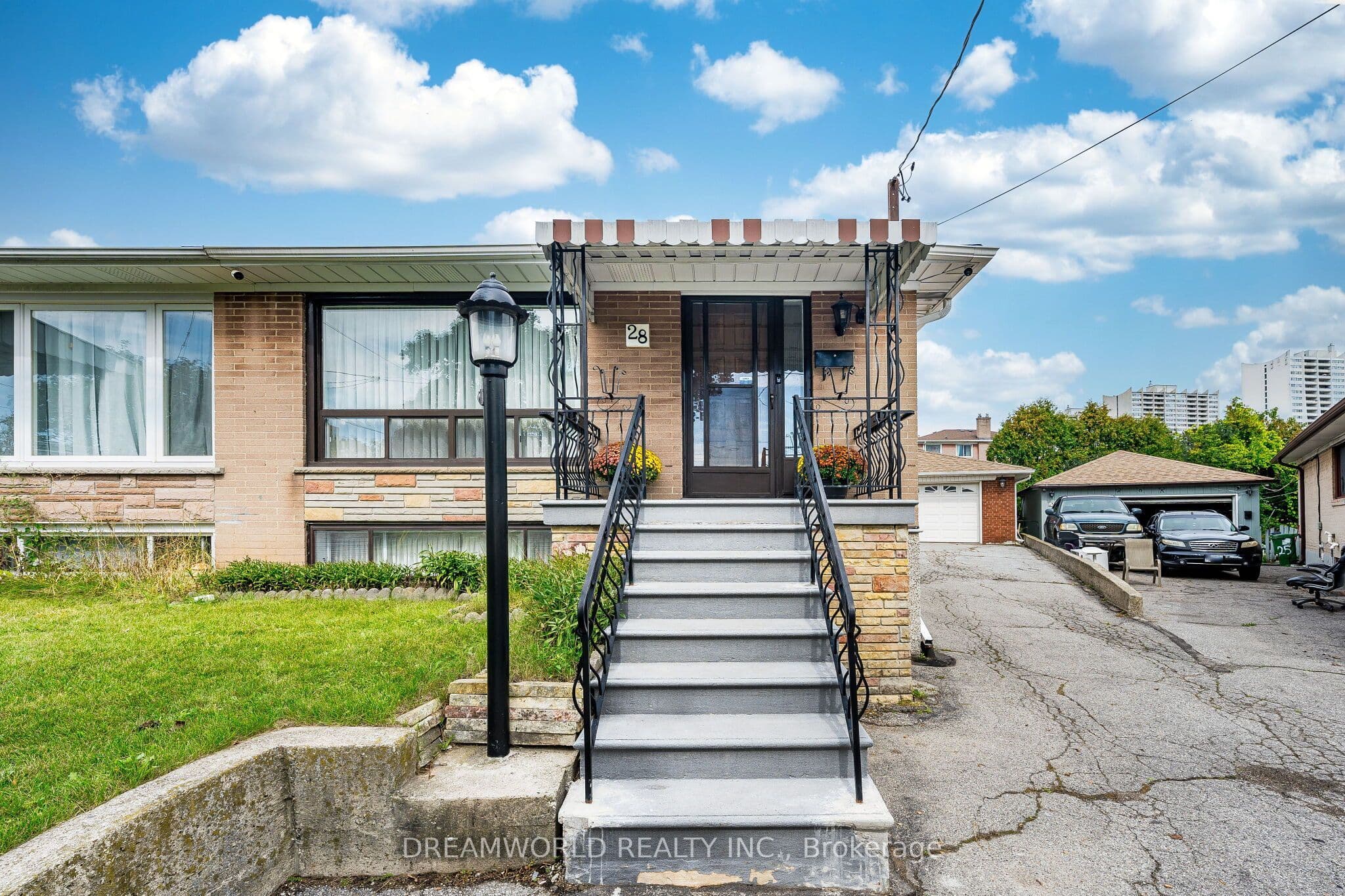 28 Rabton Court photo 1