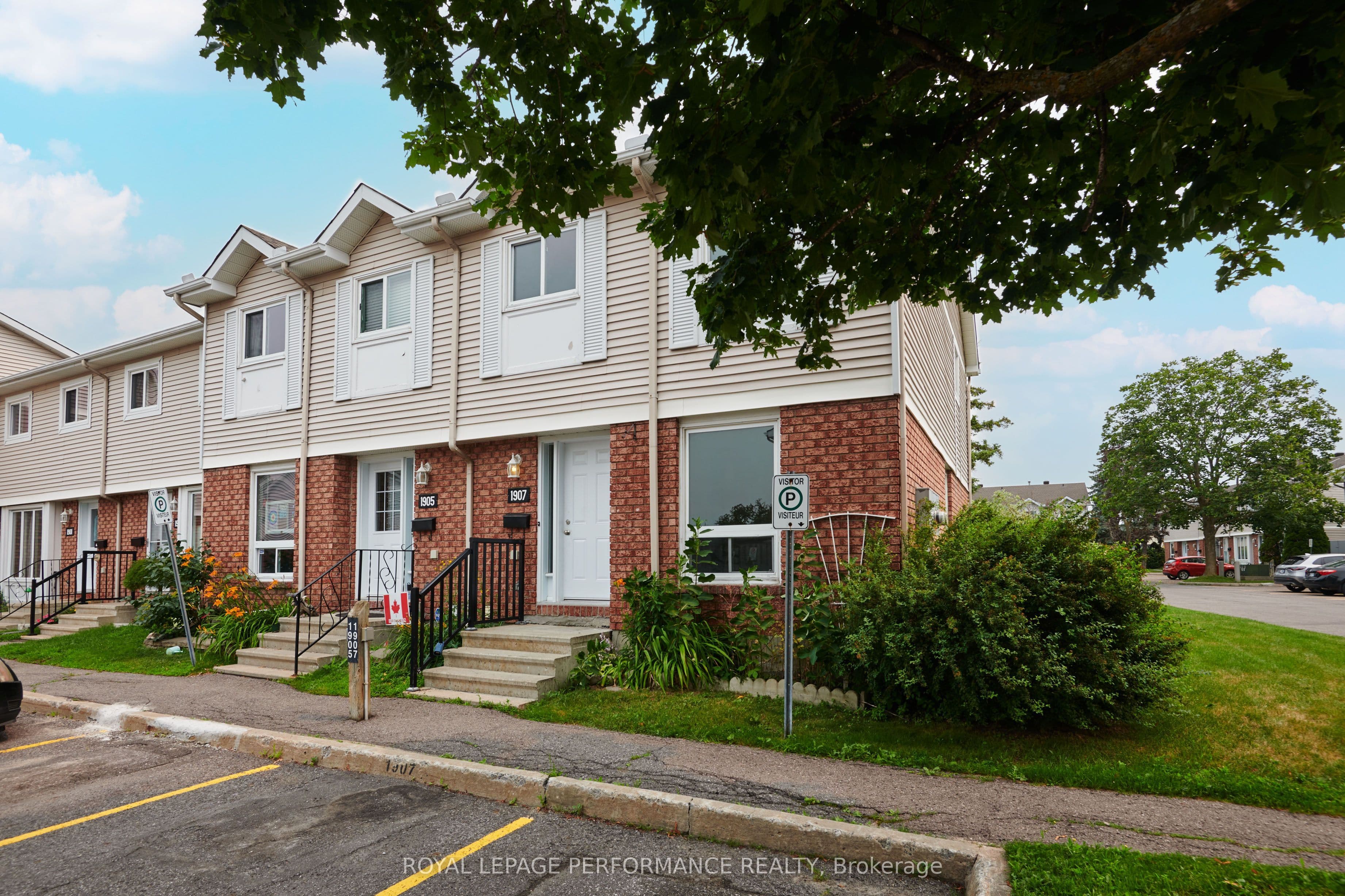 Unit 33 1907 Colorado Lane photo 1