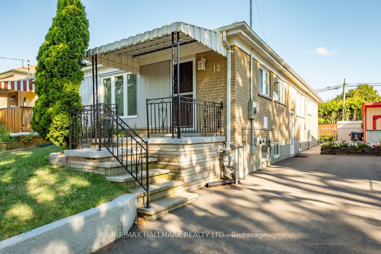 12 Trinnell Boulevard photo 1