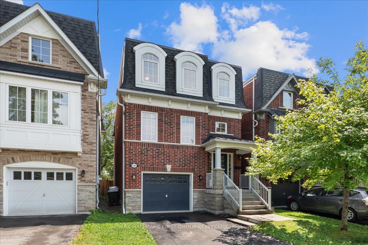 53F Dentonia Park Avenue photo 1