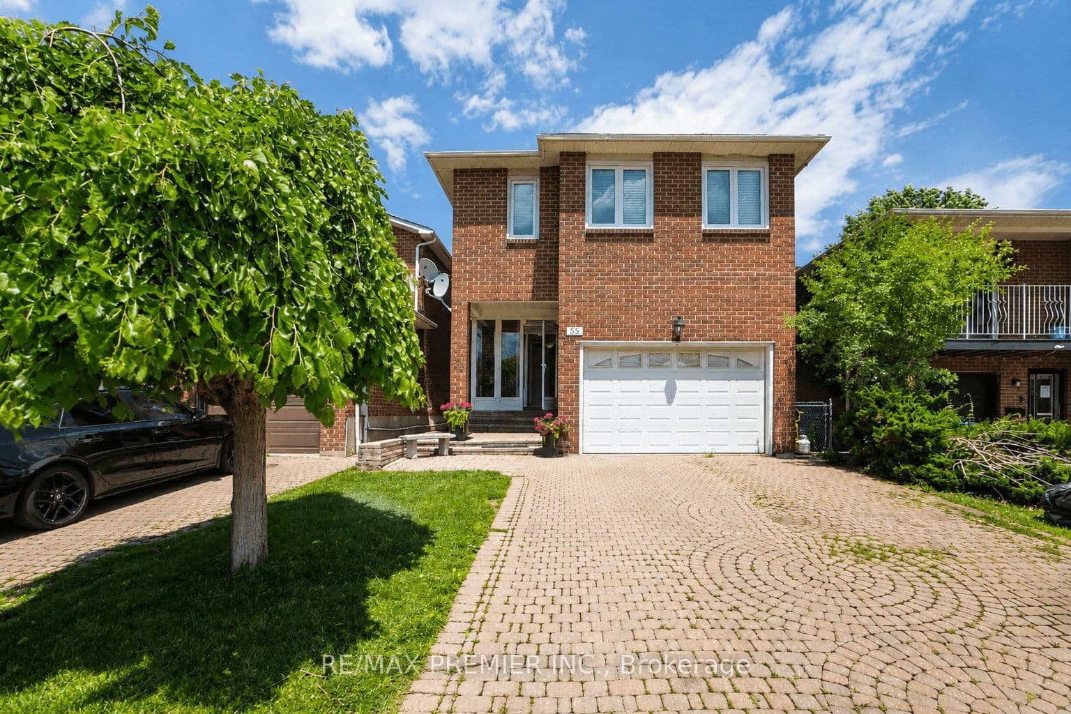 55 Deerpark Crescent photo 1