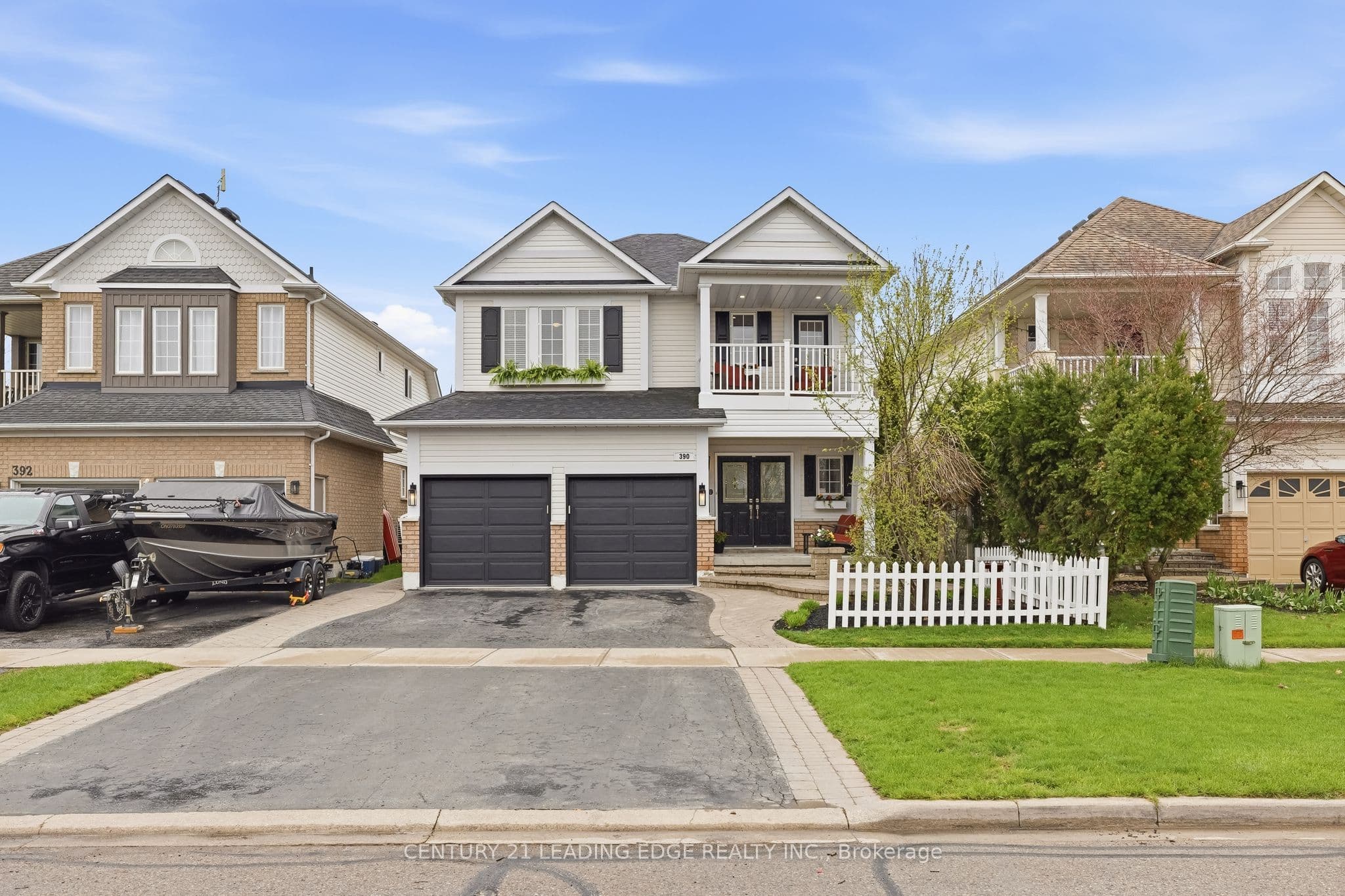 390 Whitby Shores Greenway N/A photo 1