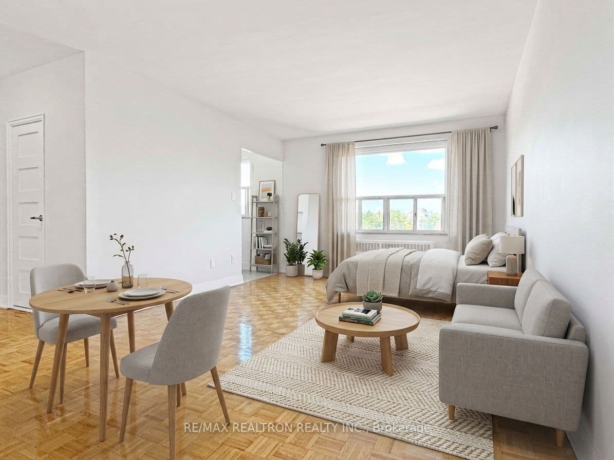 Unit 306 1291 Bayview Avenue photo 1