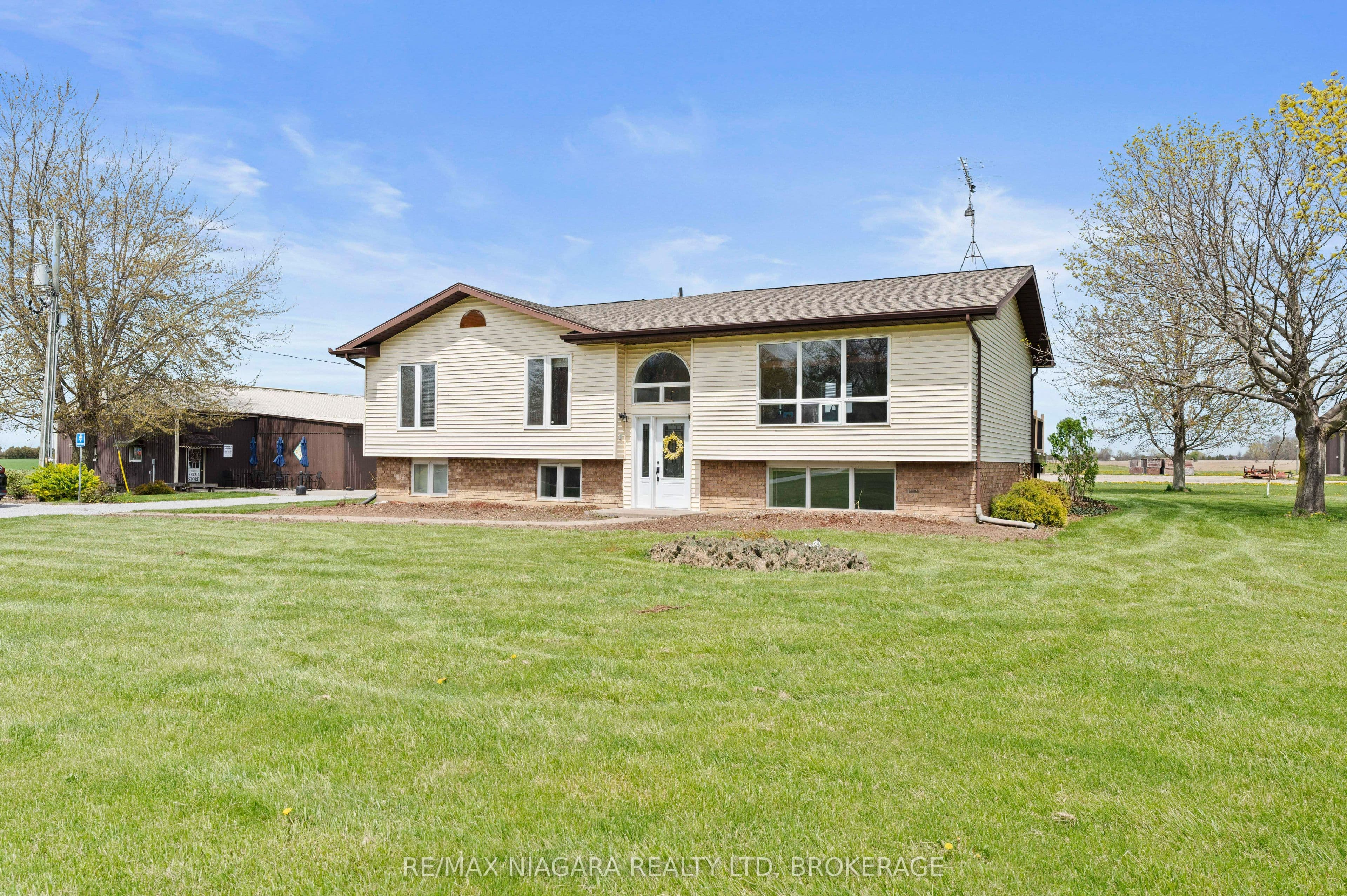 410 County Rd 50 Road photo 1