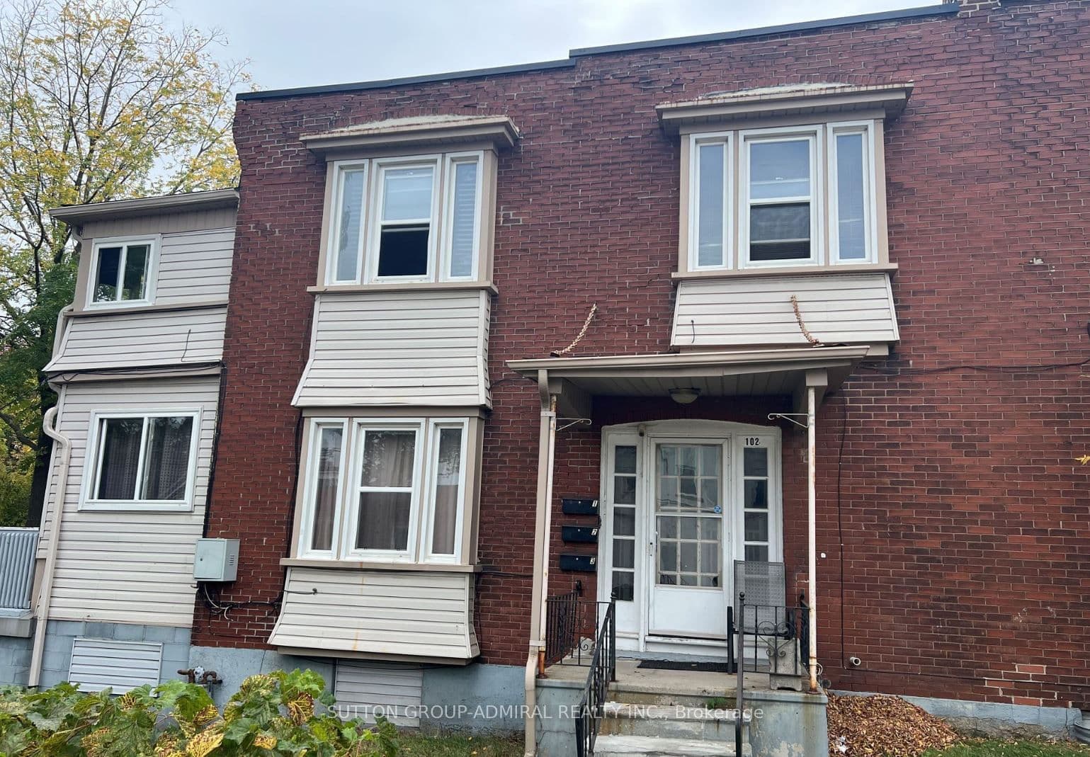 Unit 2 102 Thirty Ninth Street photo 1