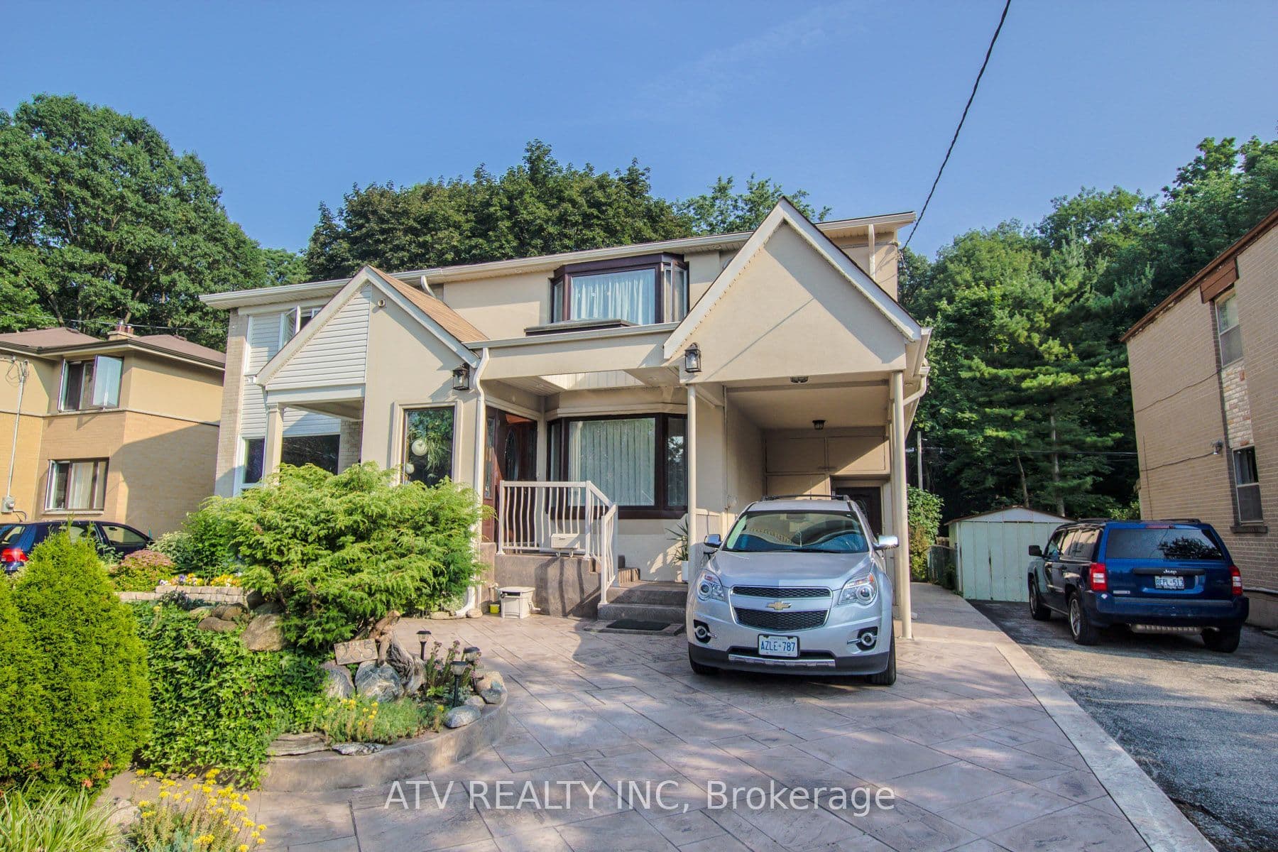 235 Saint Marks Road photo 1