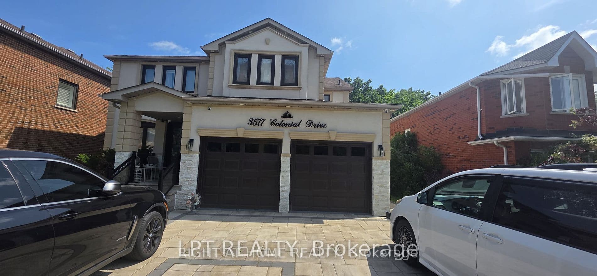 3577 Colonial Drive photo 1