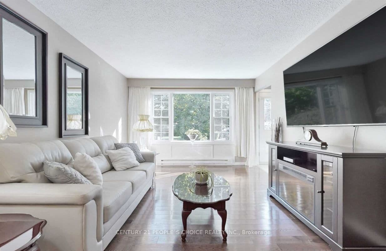 78 Claymore Crescent photo 1