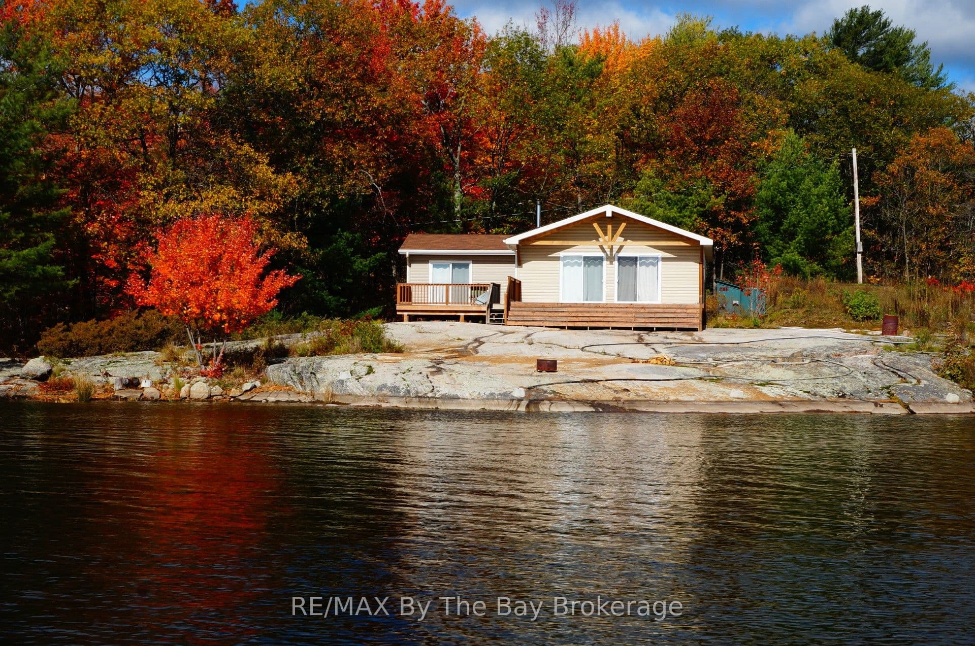 6980 Island 1810/Bone Island photo 1