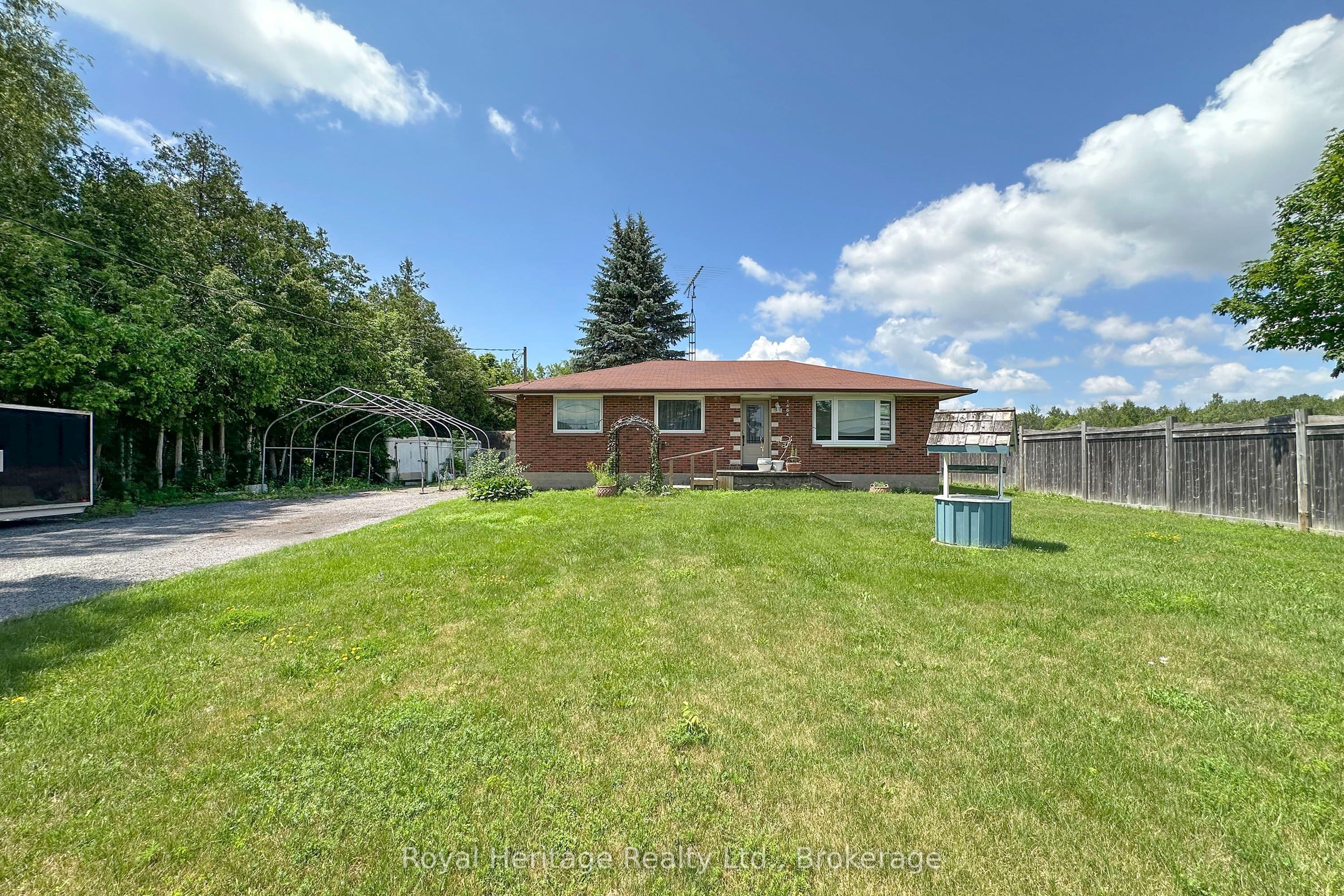 1464 Thornton Road photo 1