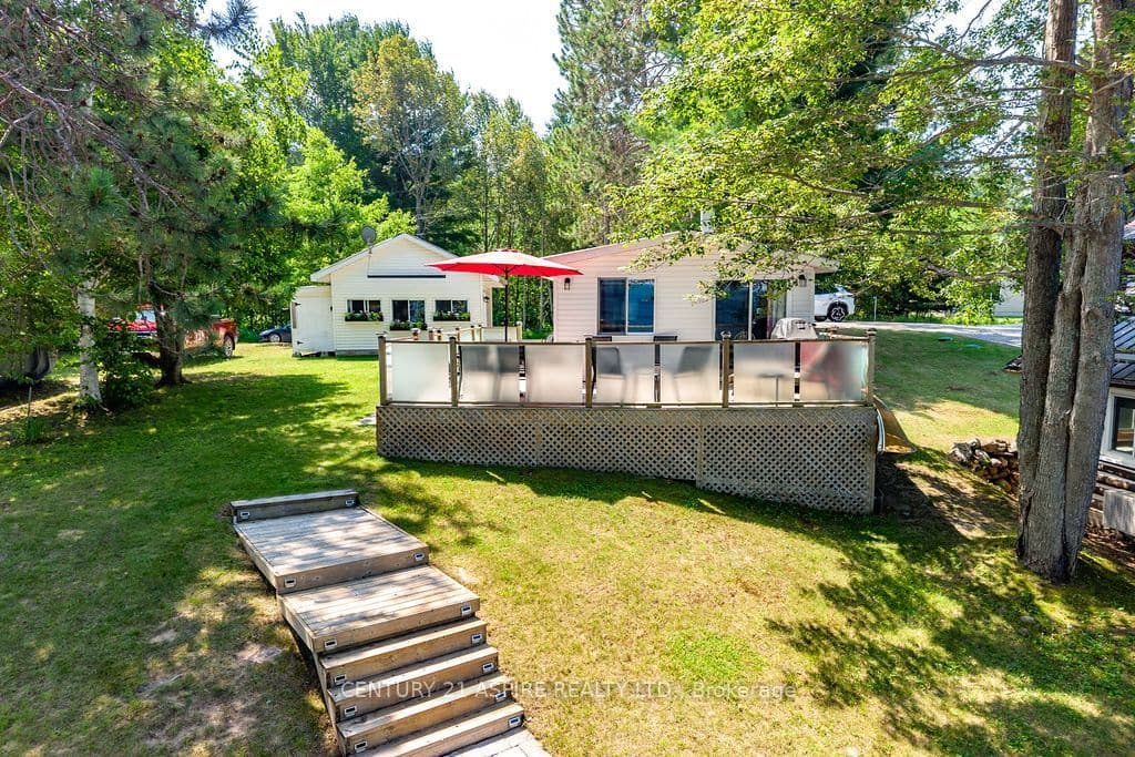 747 Rock Point Lane photo 1