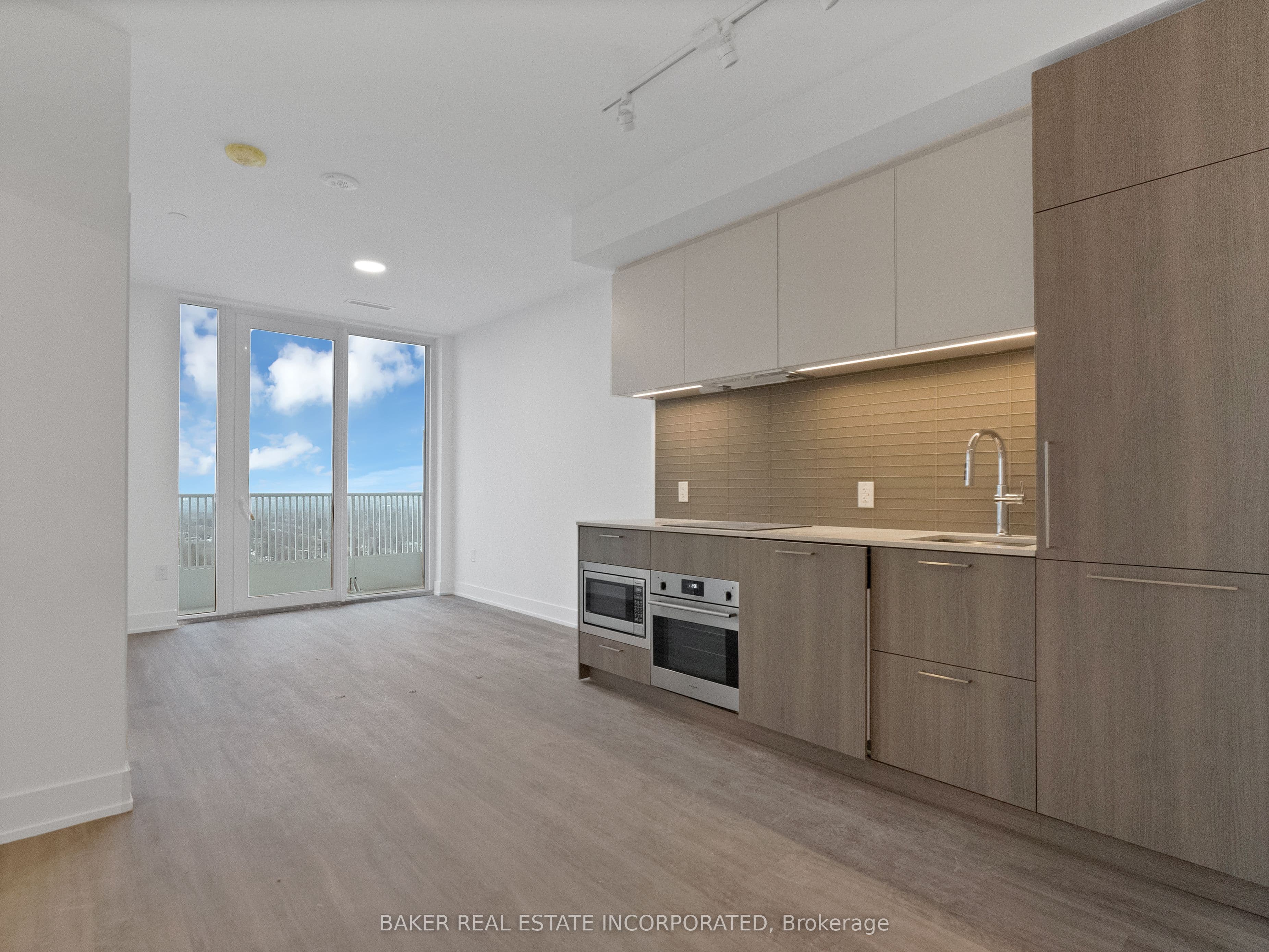 Unit 2308 36 Olive Avenue photo 1