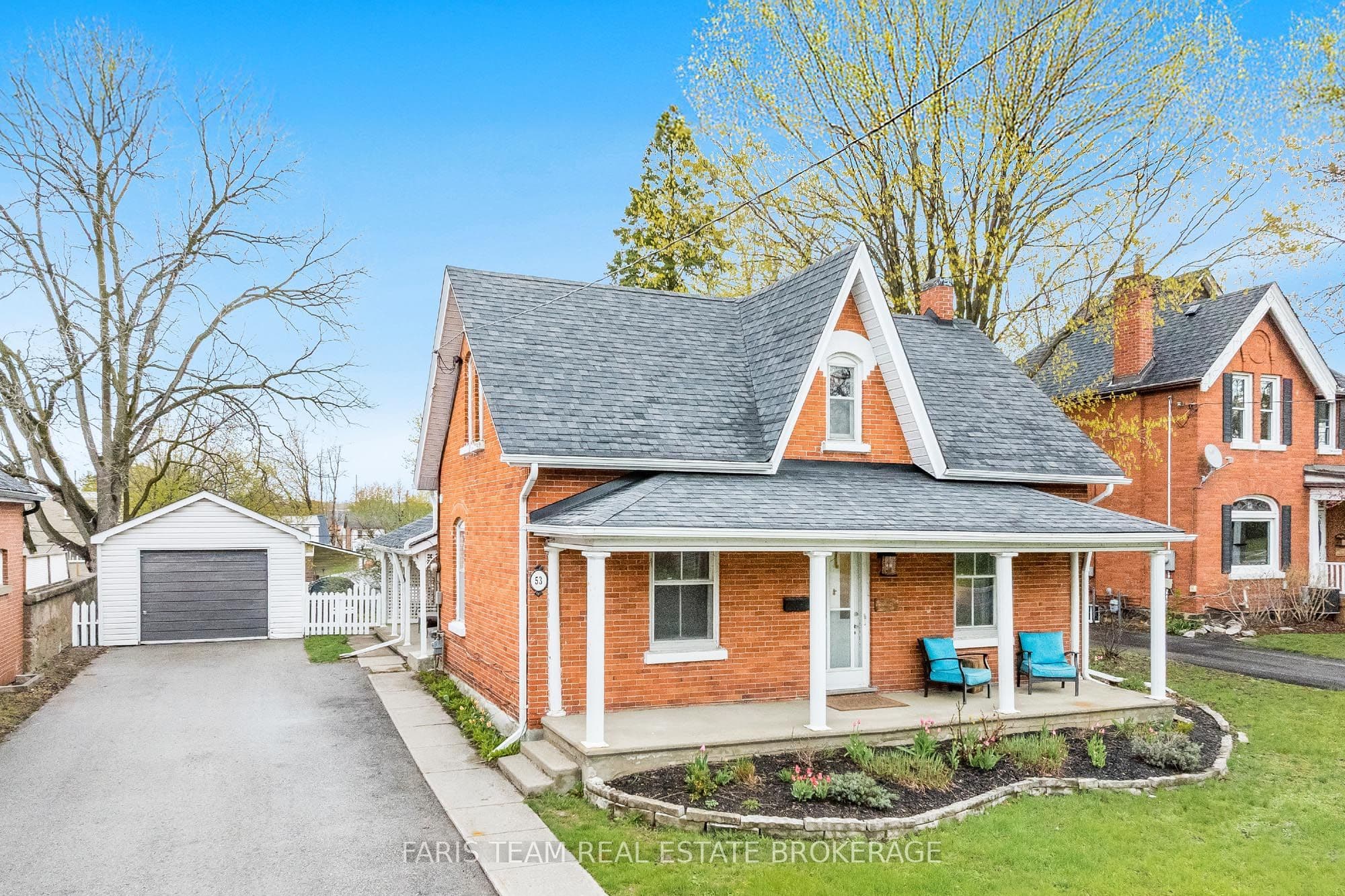 53 Burton Avenue photo 1
