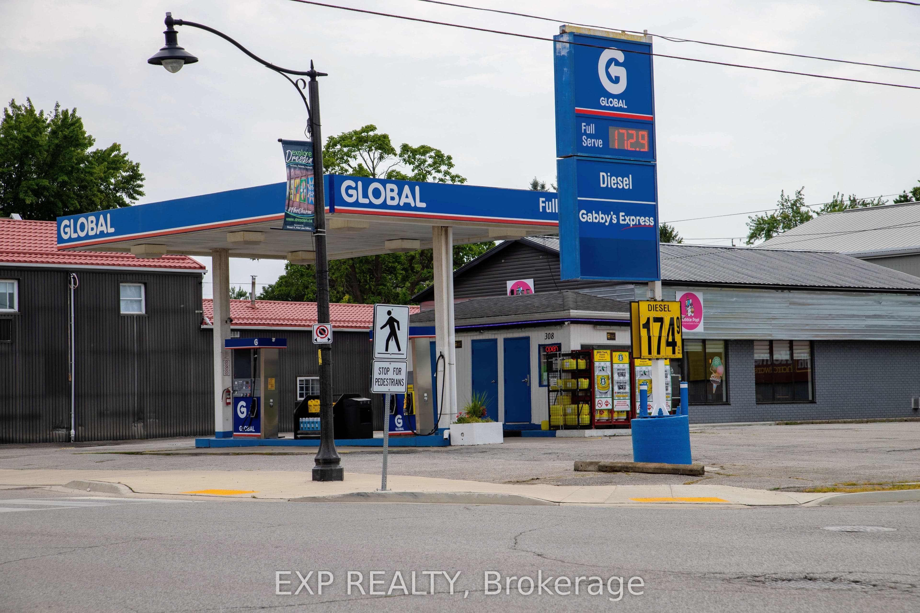 308 ST GEORGE Street photo 1