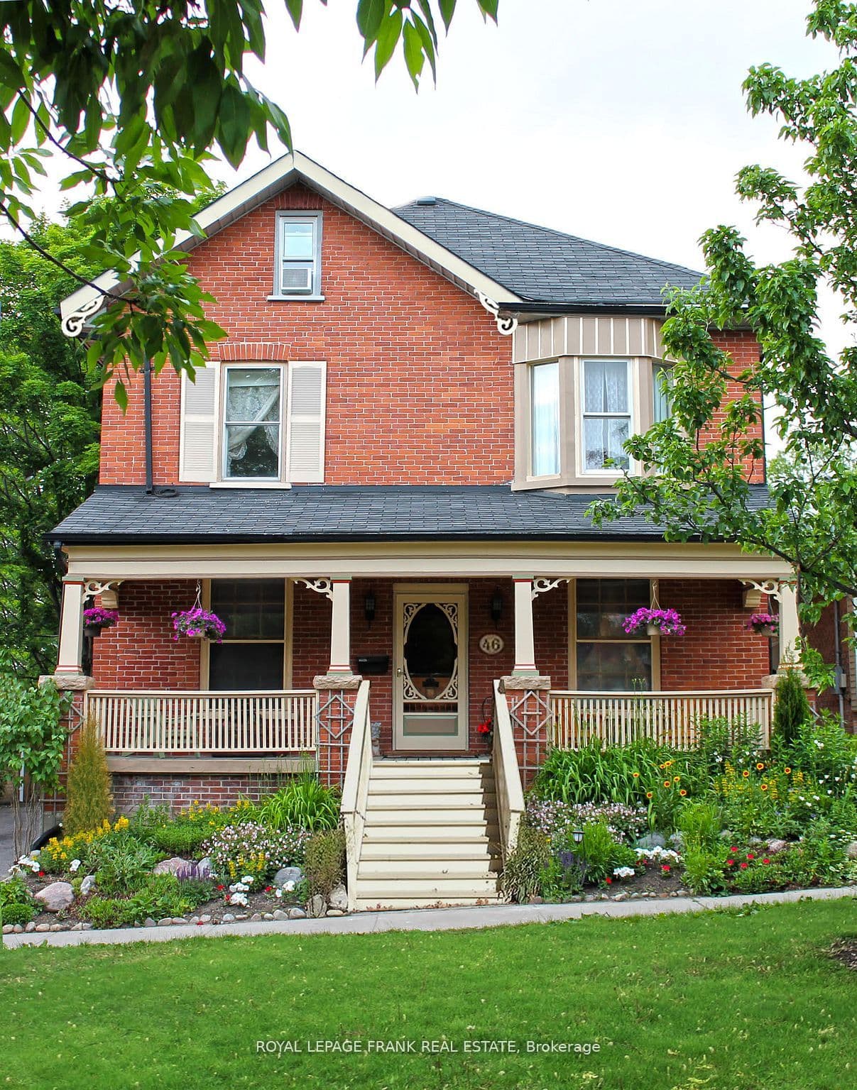 46 Sophia Street photo 1