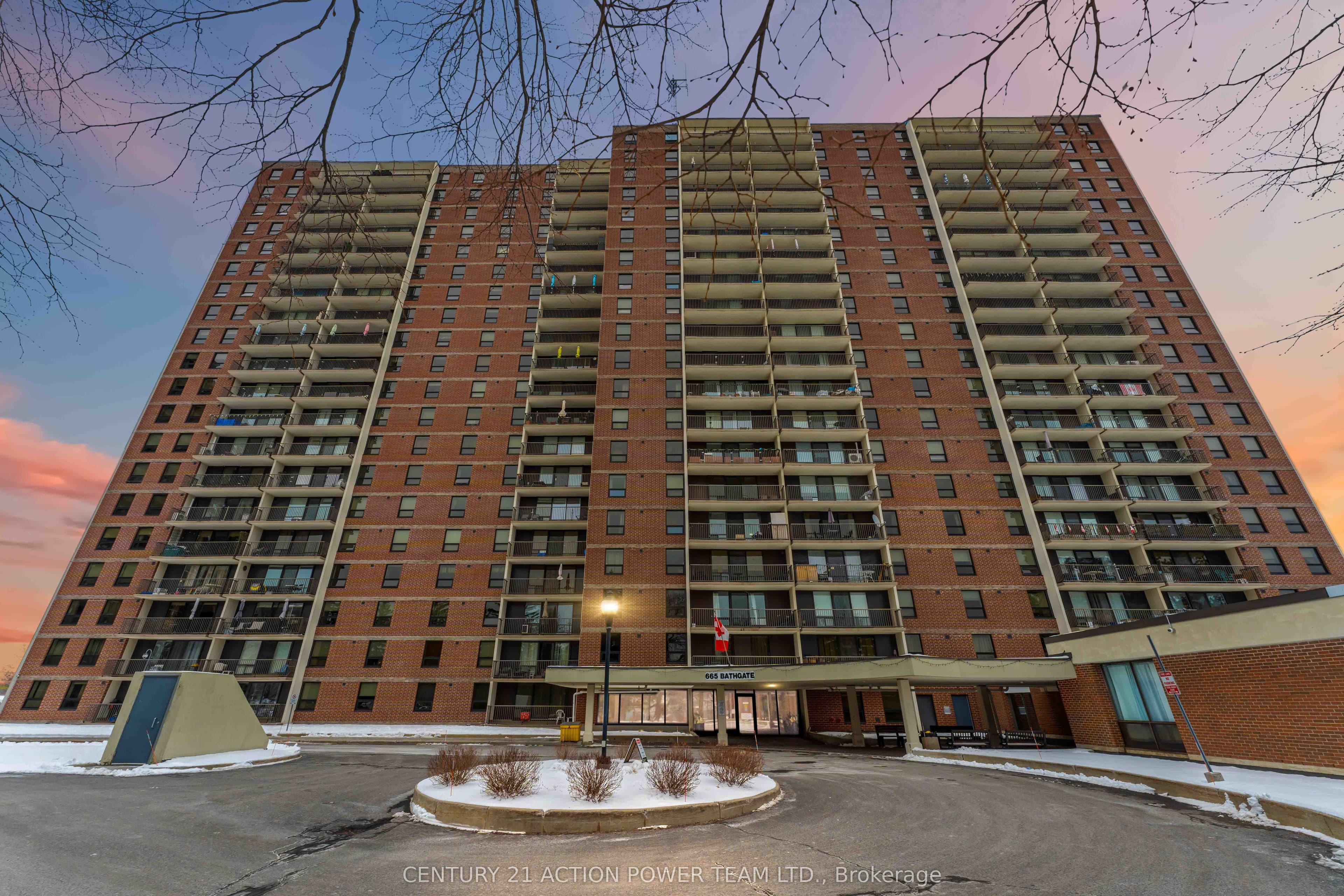 Unit 807 665 Bathgate Drive photo 1
