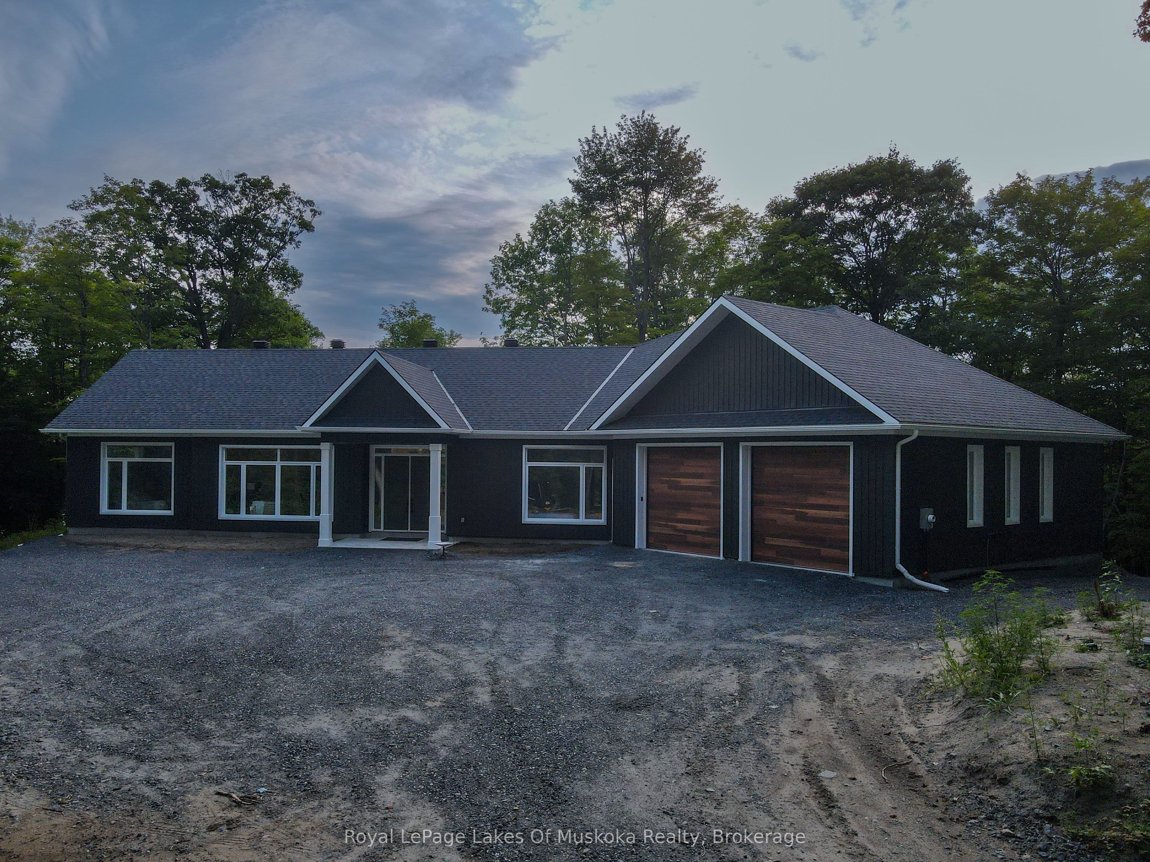 5 Flicker Lane photo 1