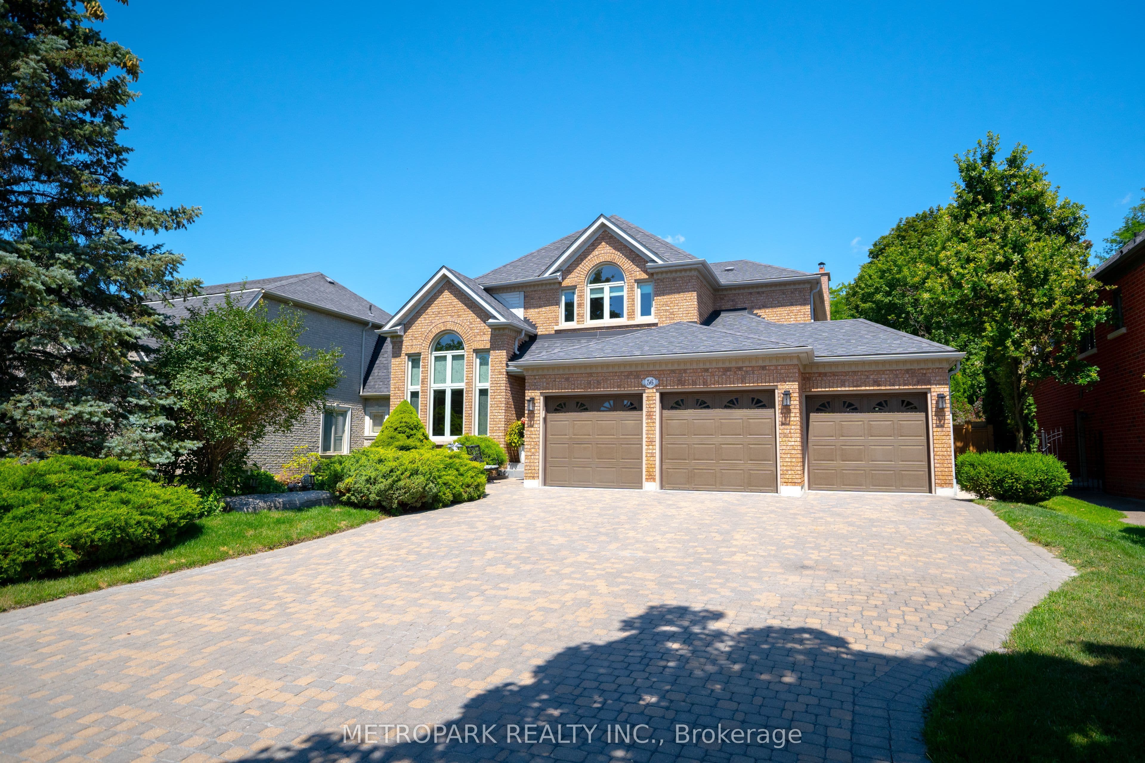 56 Bindertwine Boulevard photo 1