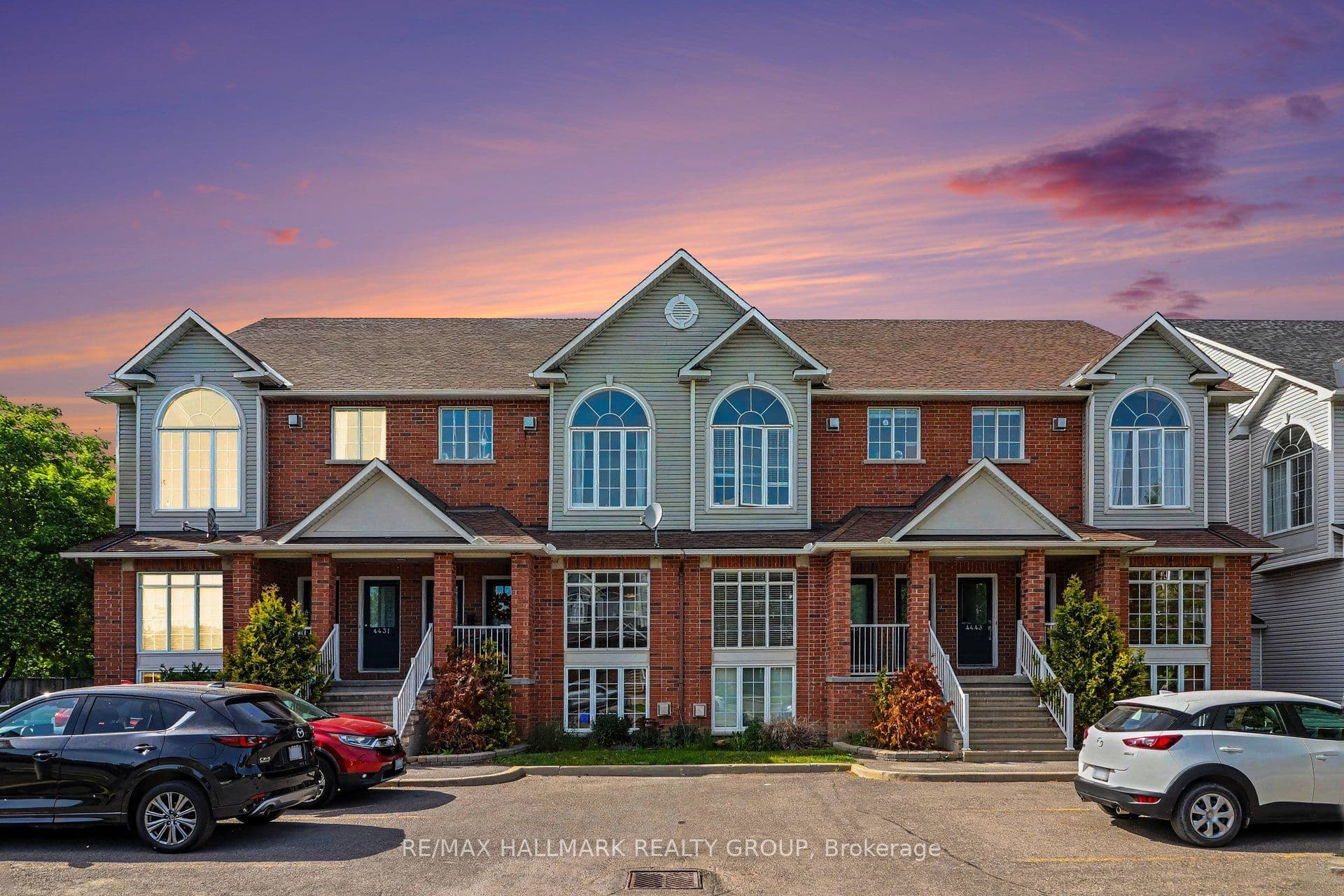 4429 Harper Avenue photo 1