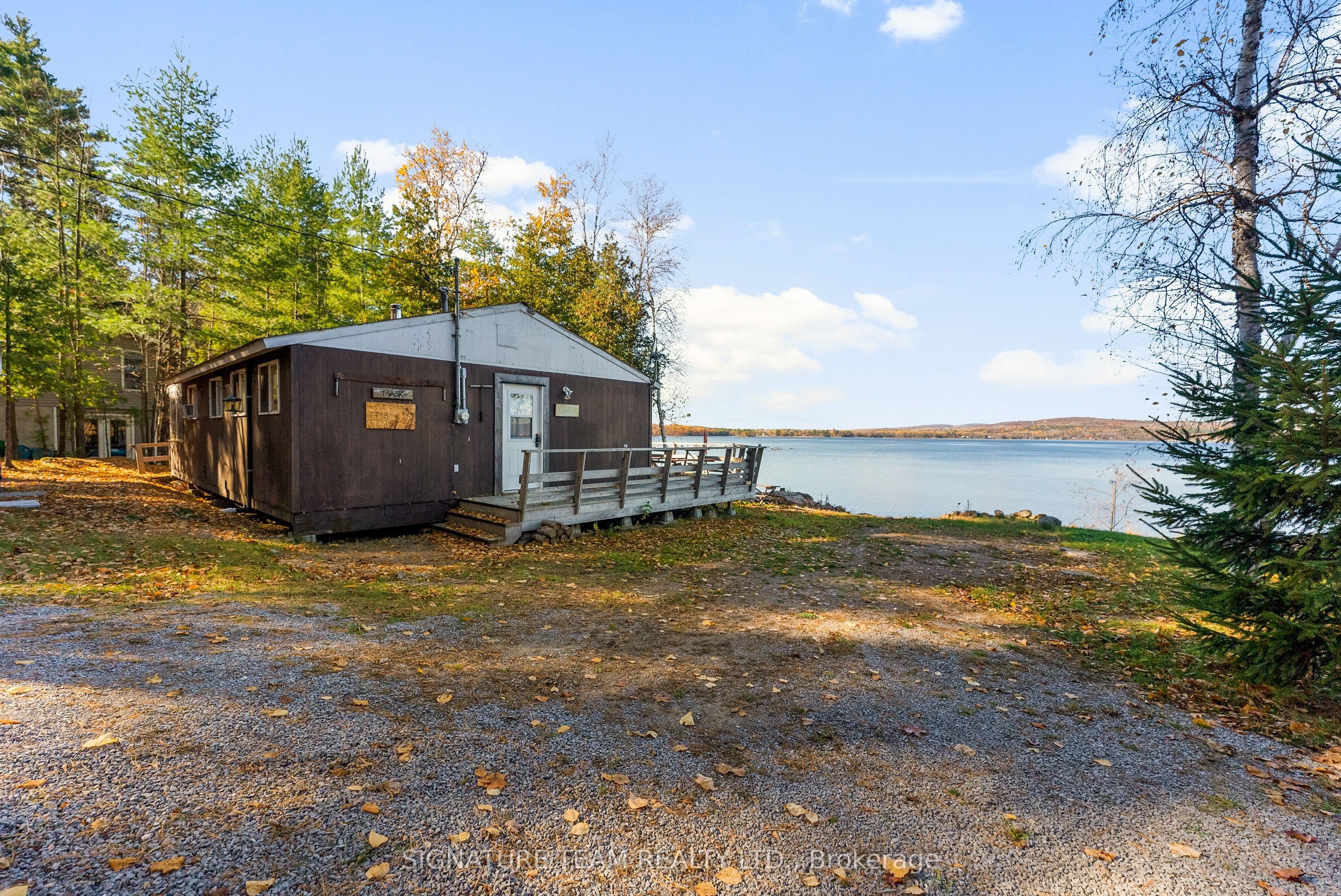 368 B Rocky Point Drive photo 1