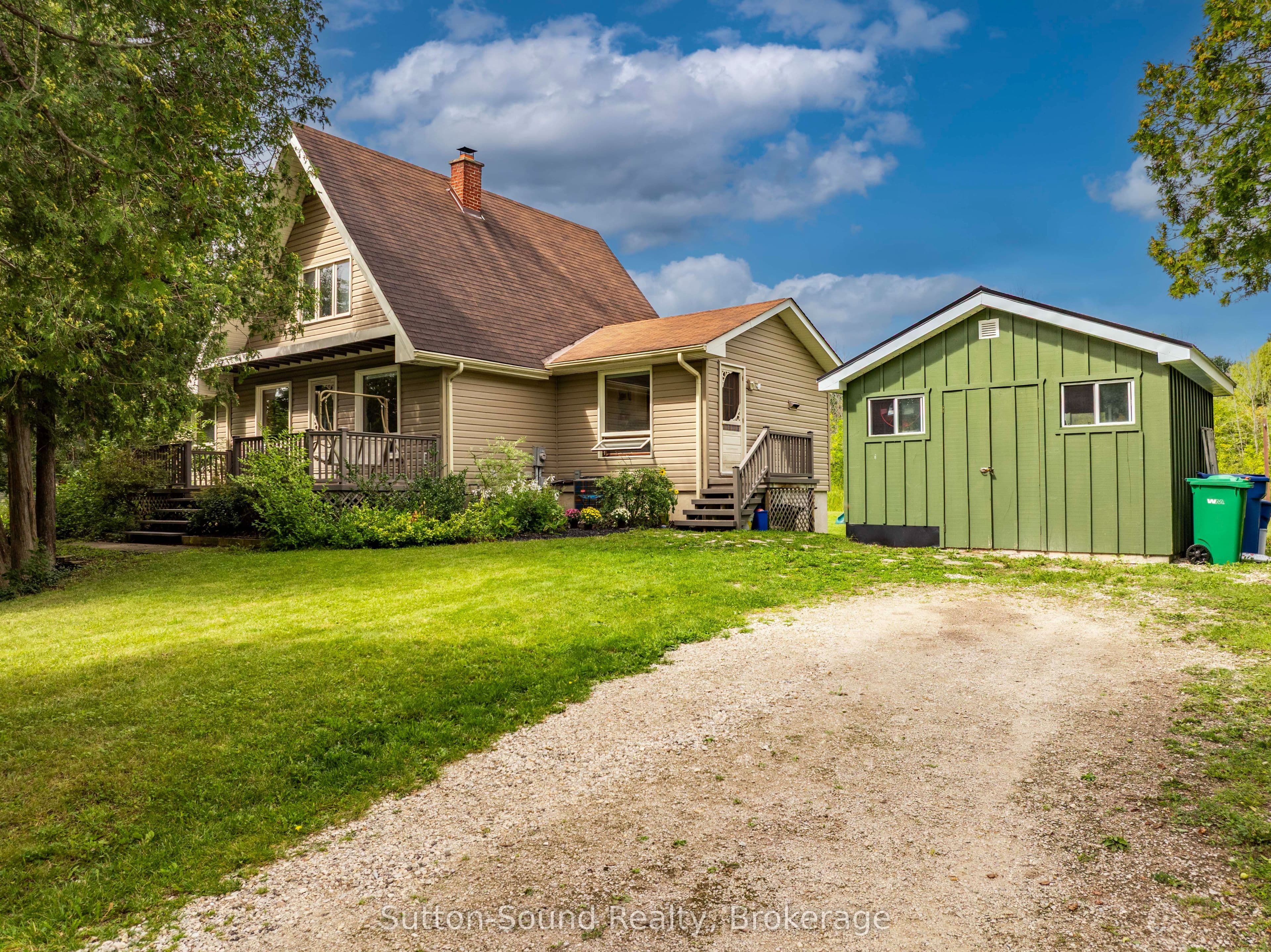 444 Balmy Beach Road photo 1
