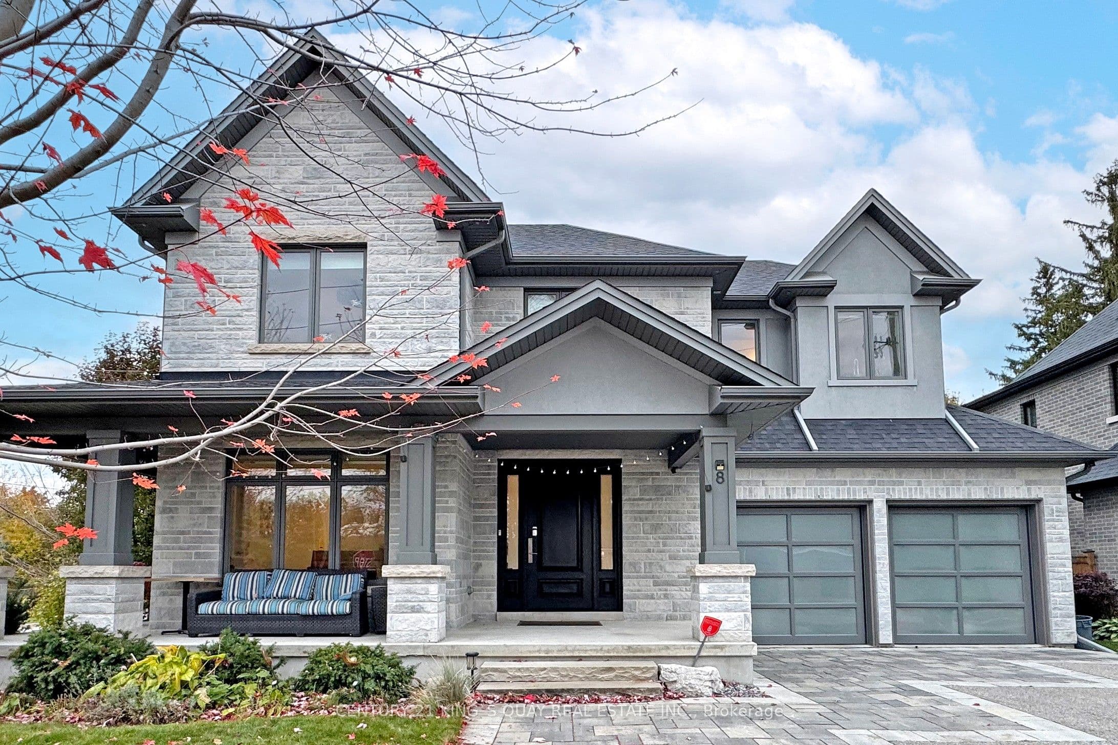 8 Parkway Avenue photo 1
