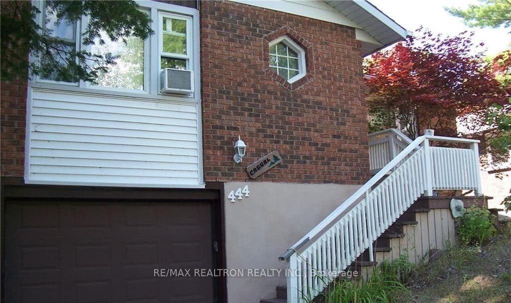 444 River Road photo 1