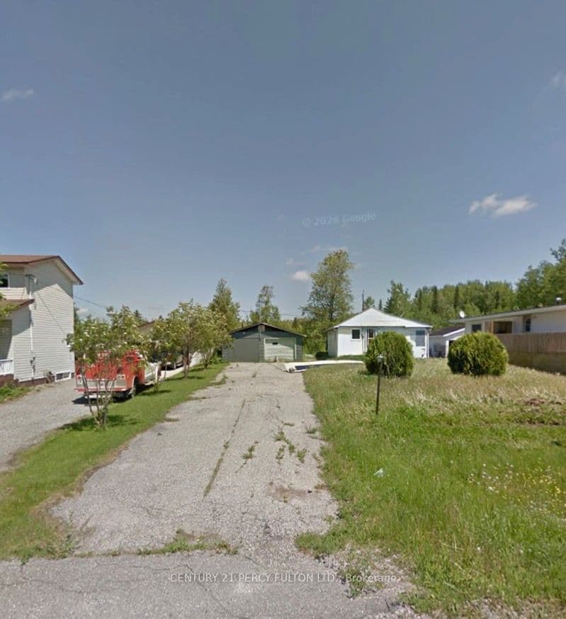 108 RIVERVIEW Street photo 1