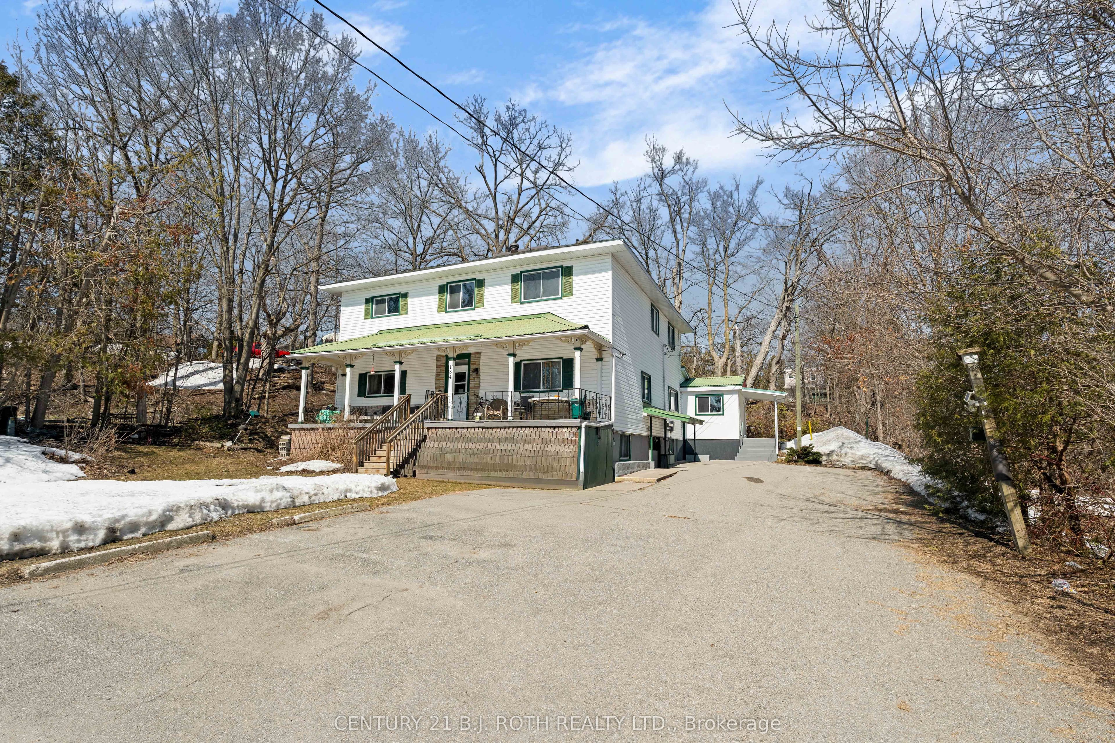 184 Borland Street photo 1