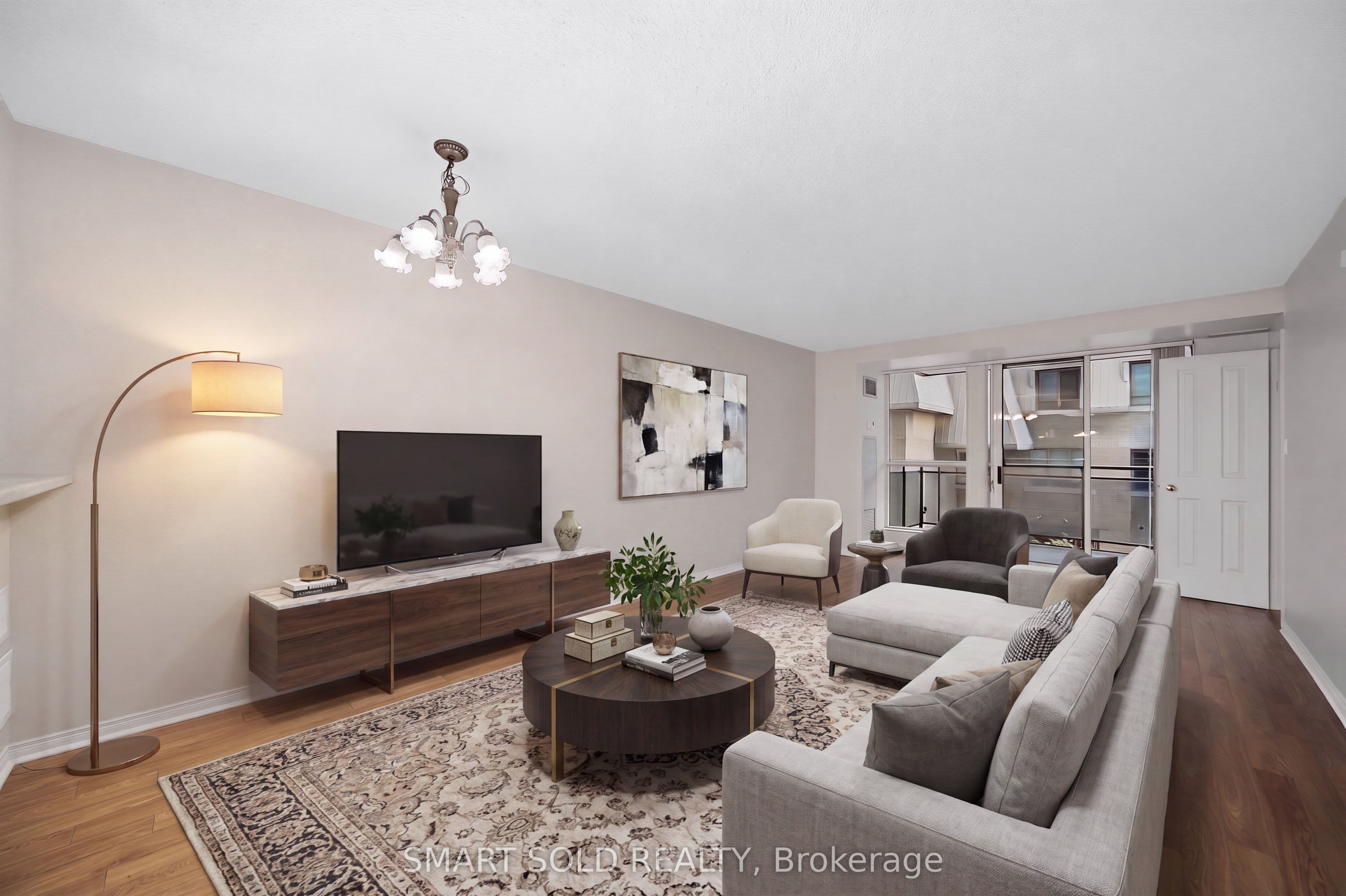 Unit 205 28 Hollywood Avenue photo 1