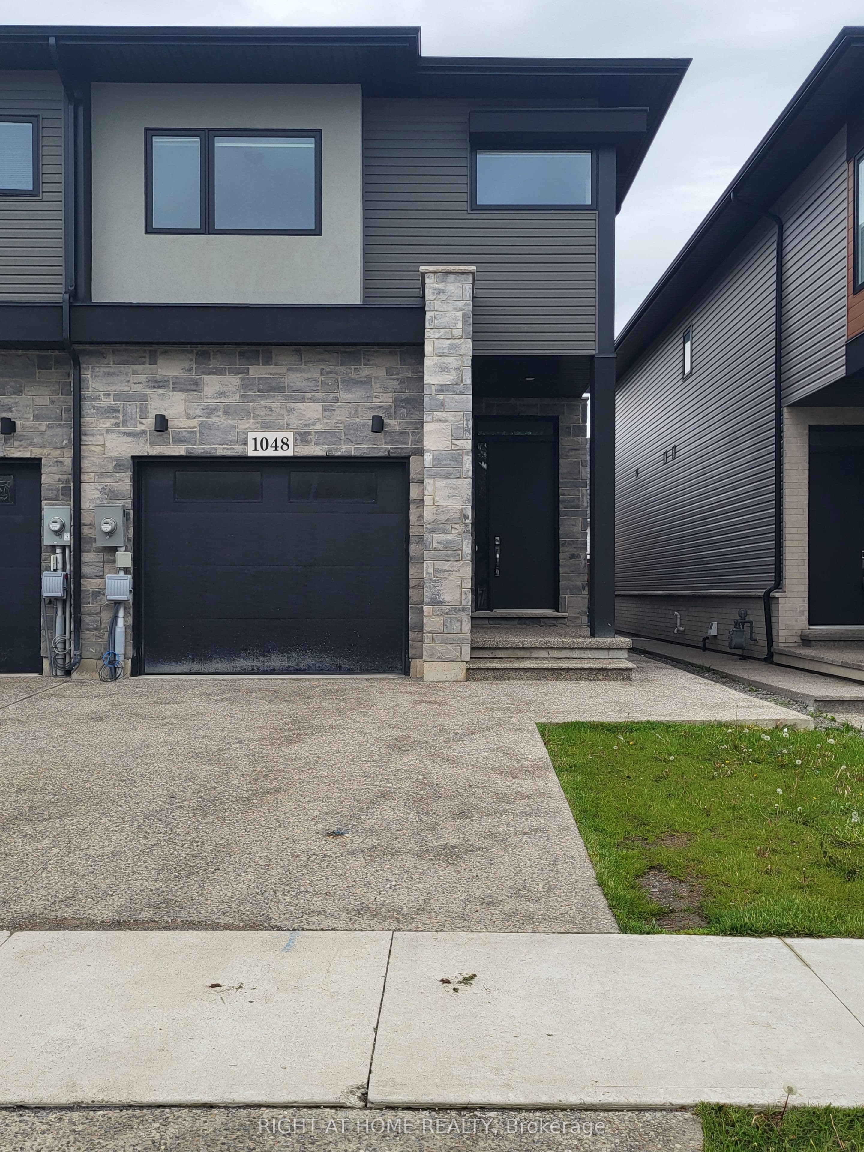 Unit Lower 1048 Hansler Road photo 1