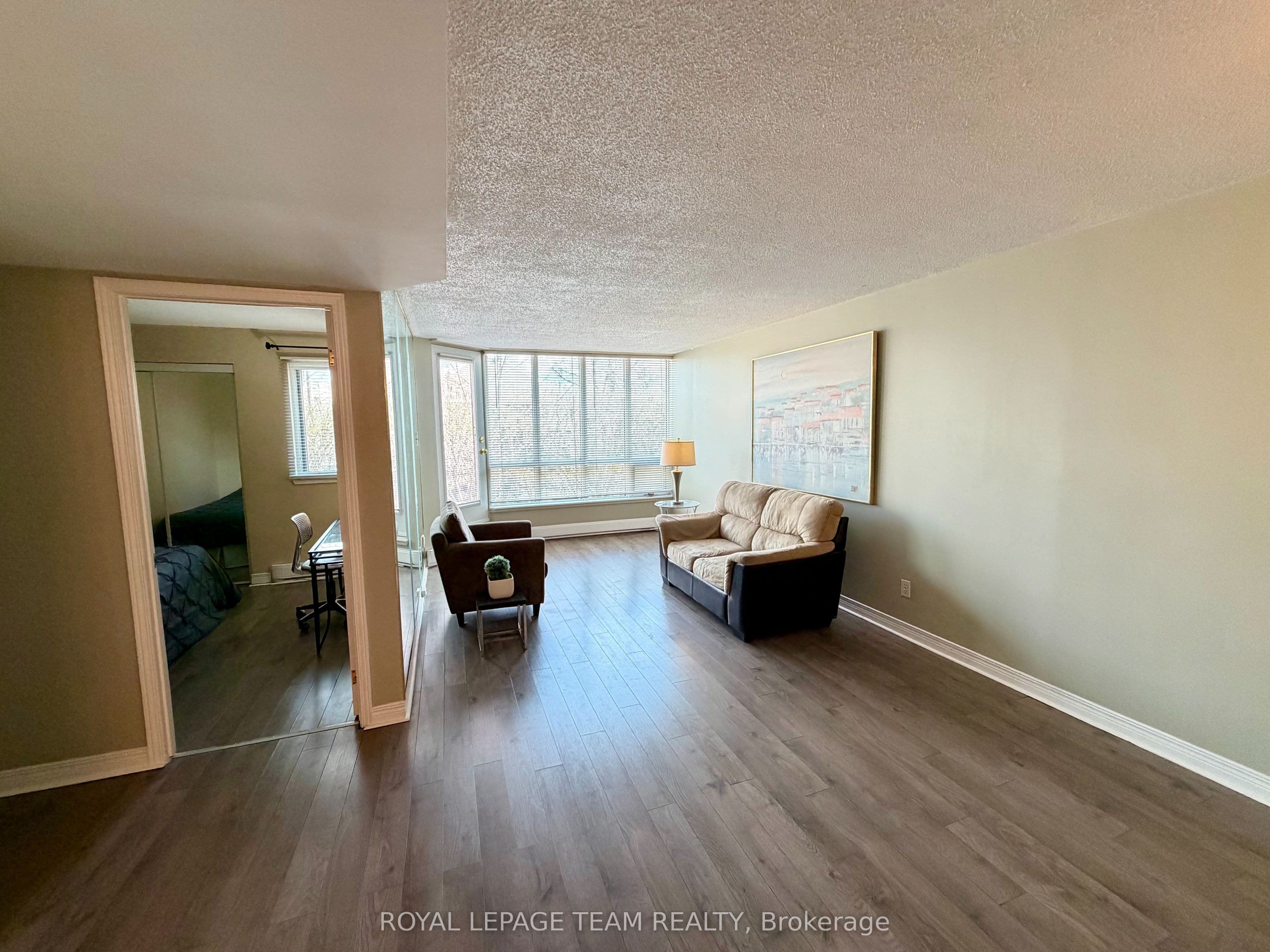 Unit 102 550 Cambridge Street photo 1
