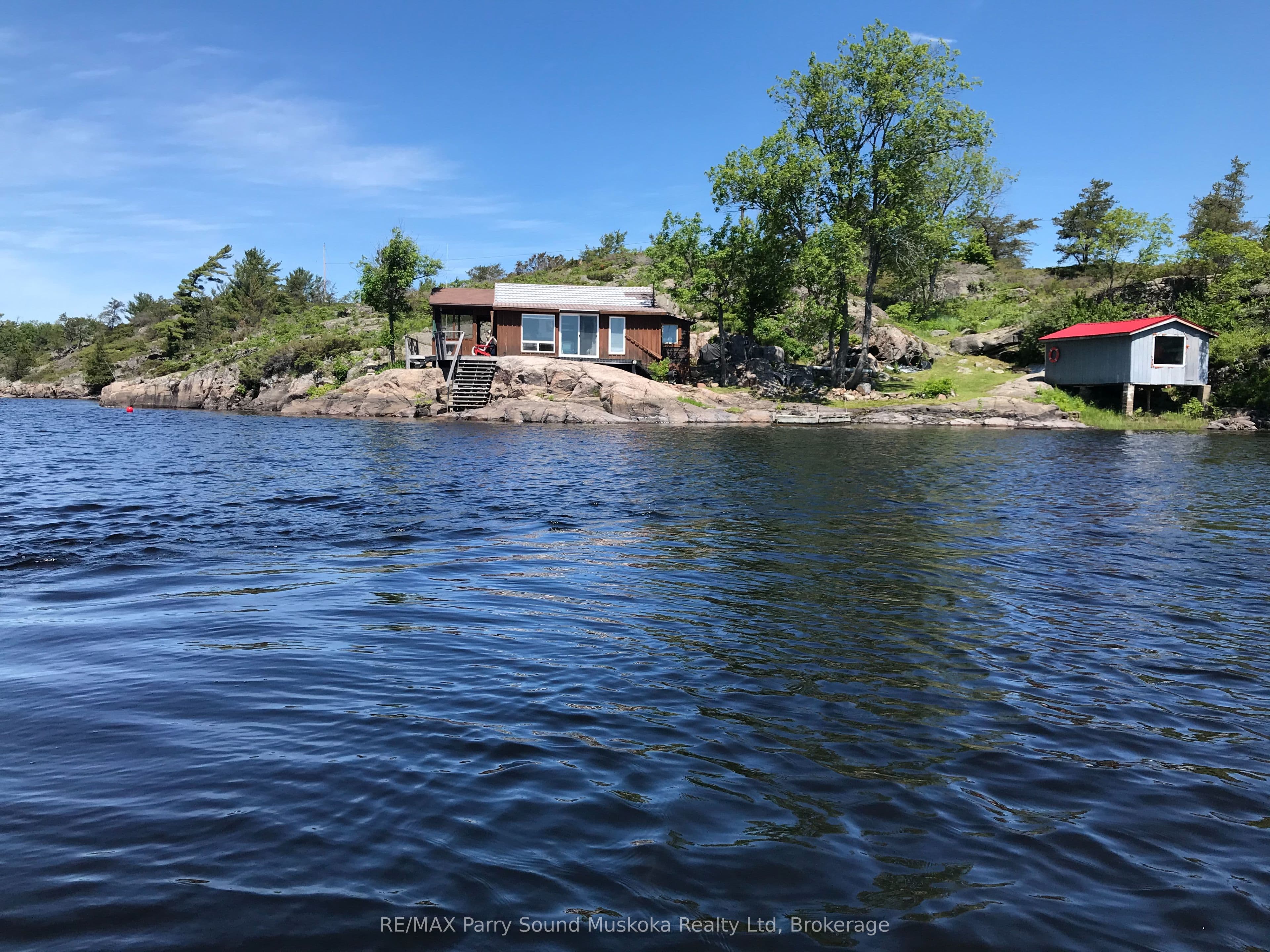 0 Pickerel River N/A photo 1