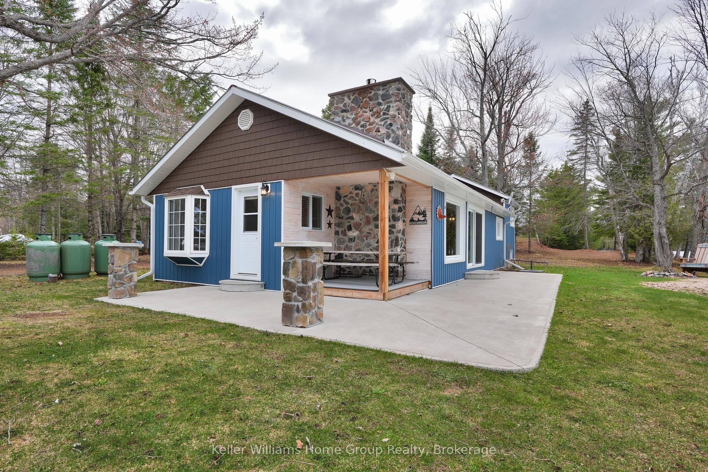 30 Lake View Lane photo 1