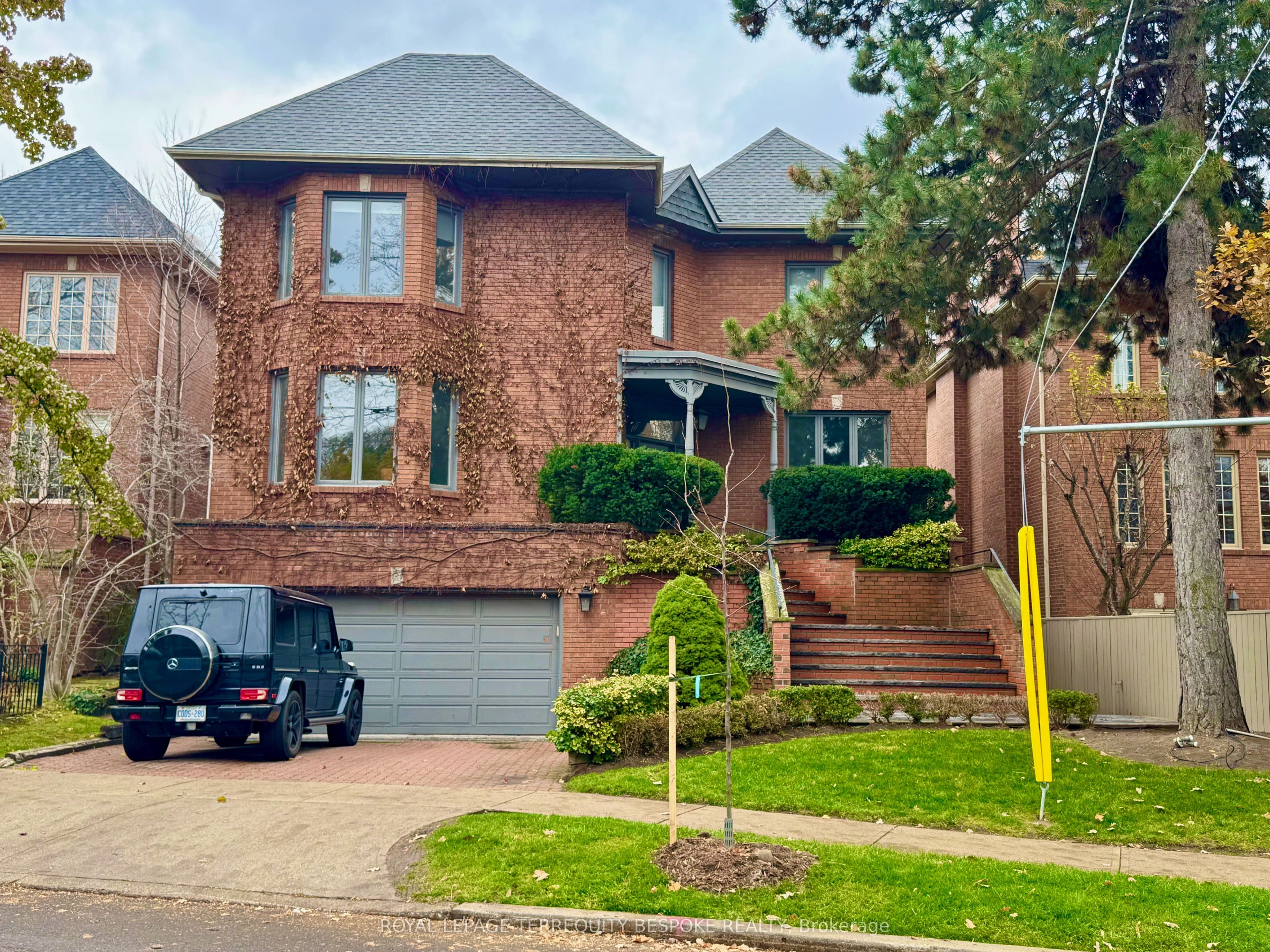 1 Scarth Road photo 1