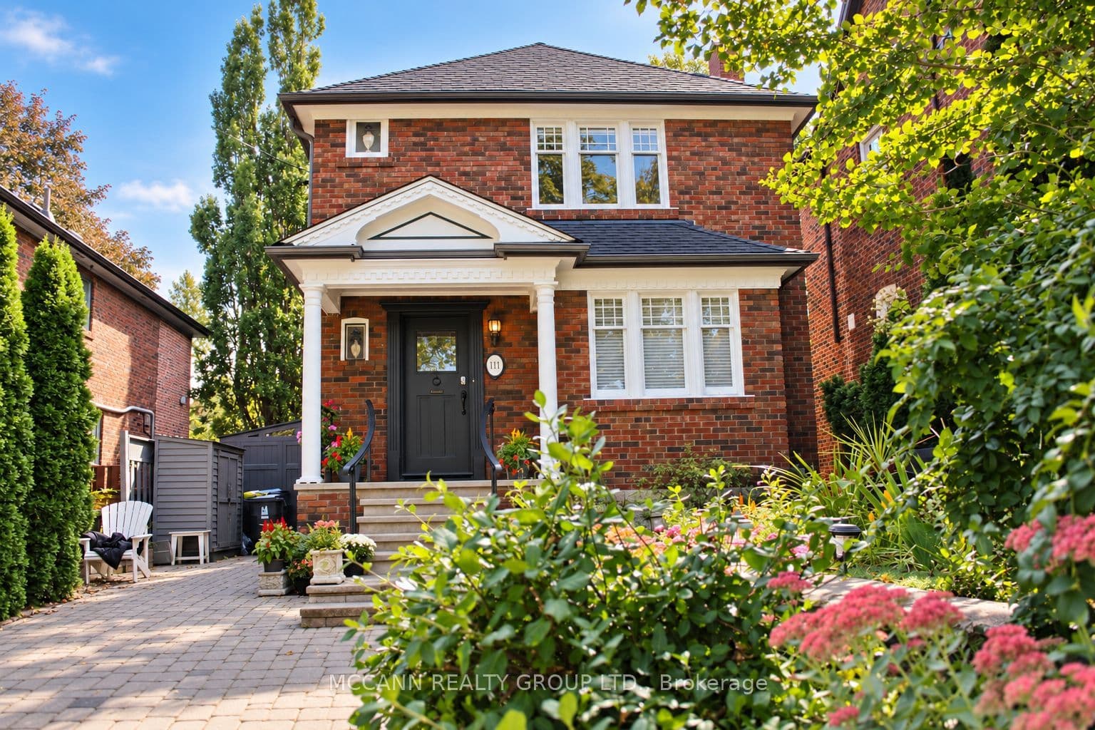 111 Chudleigh Avenue photo 1