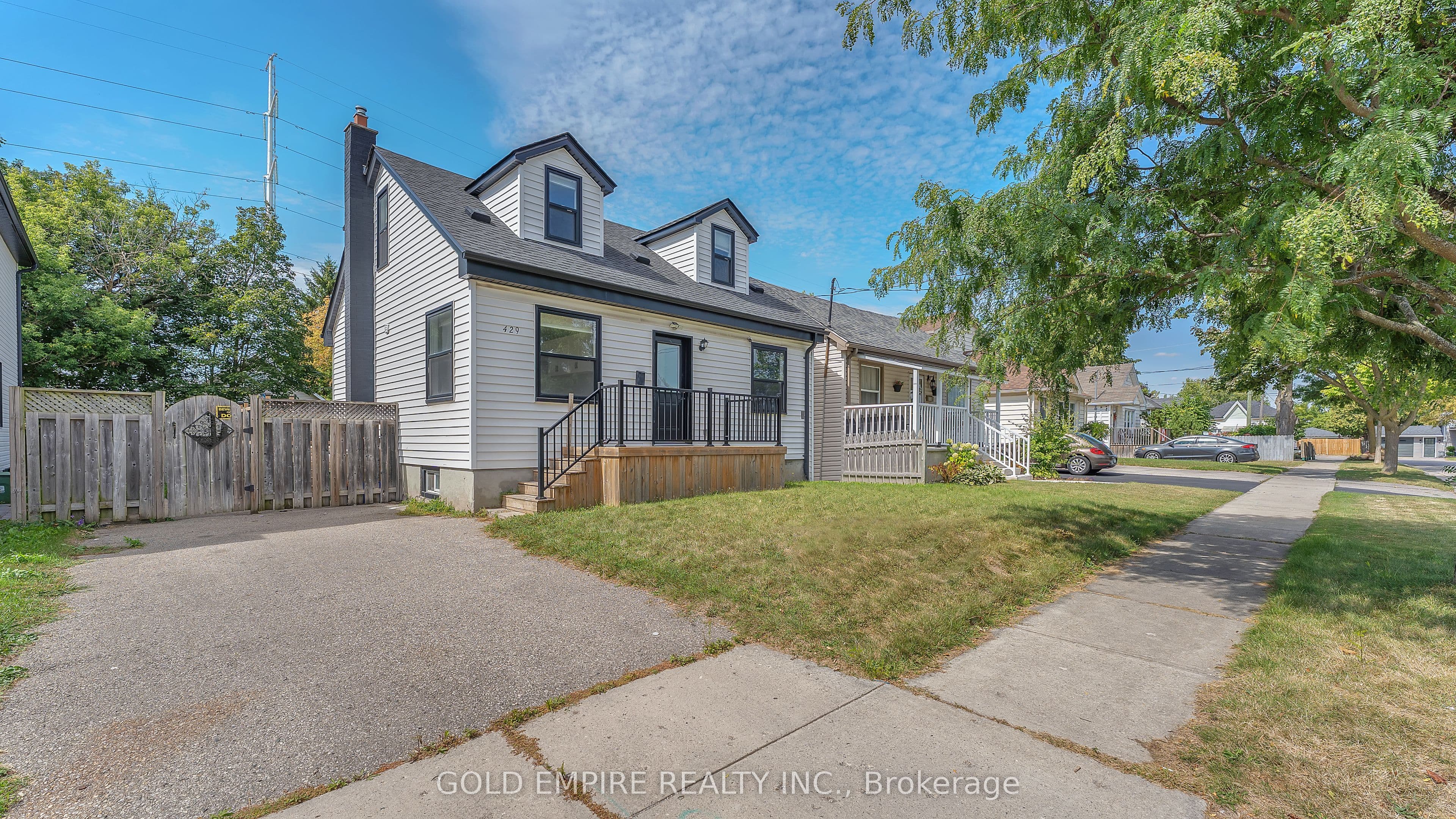 429 Saul Street photo 1