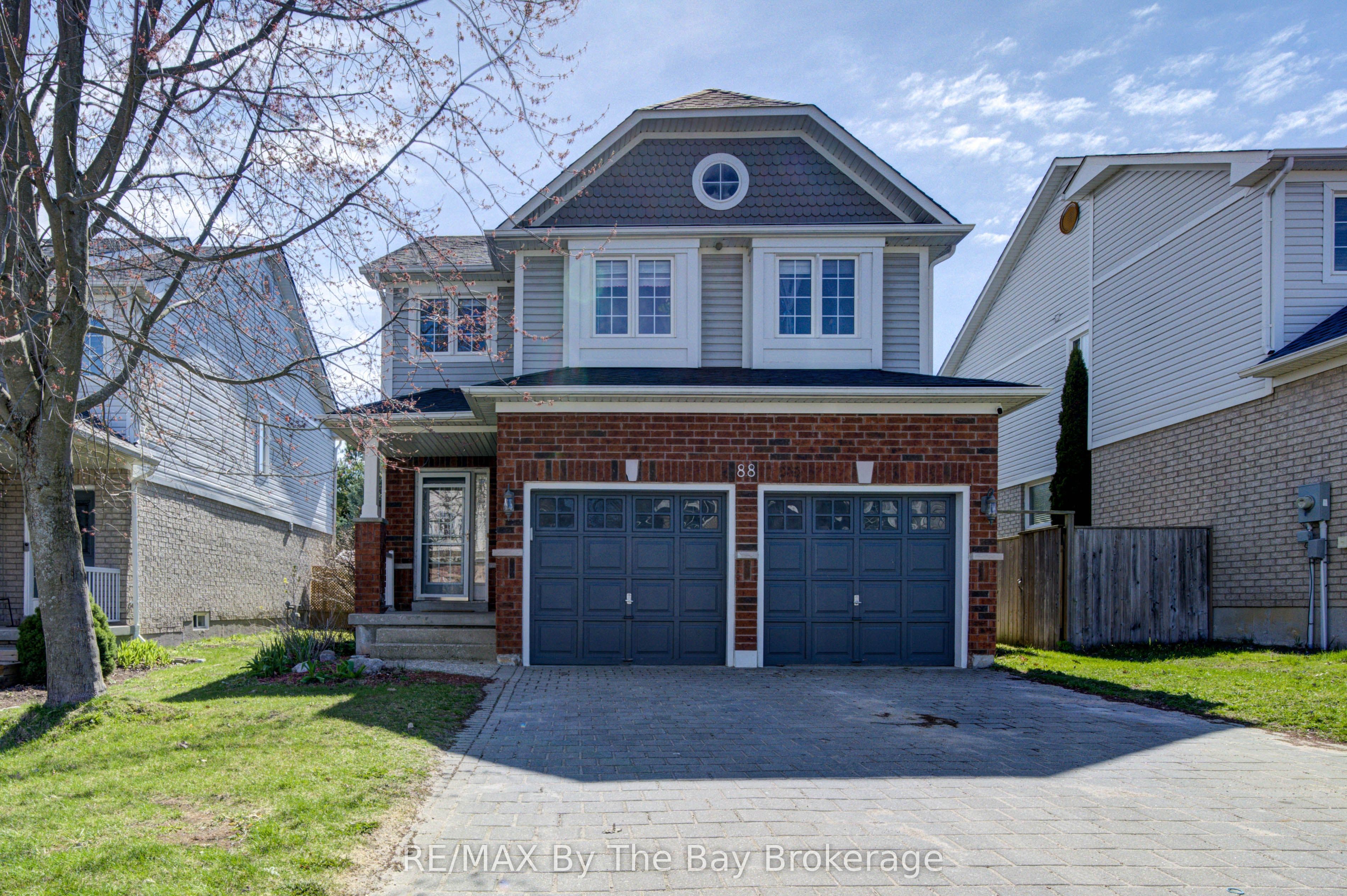 88 Wesley Avenue photo 1