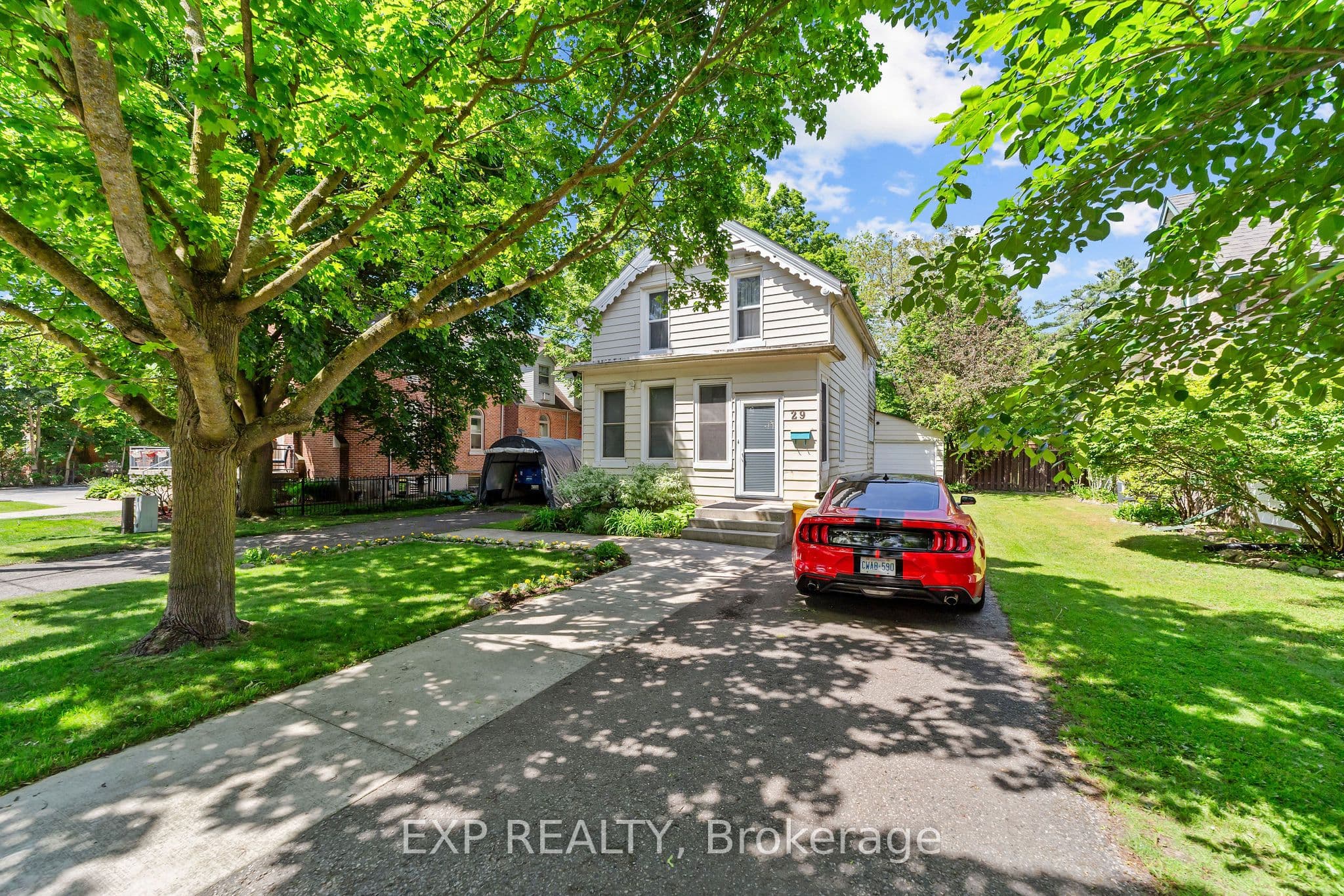 29 Winniett Street photo 1