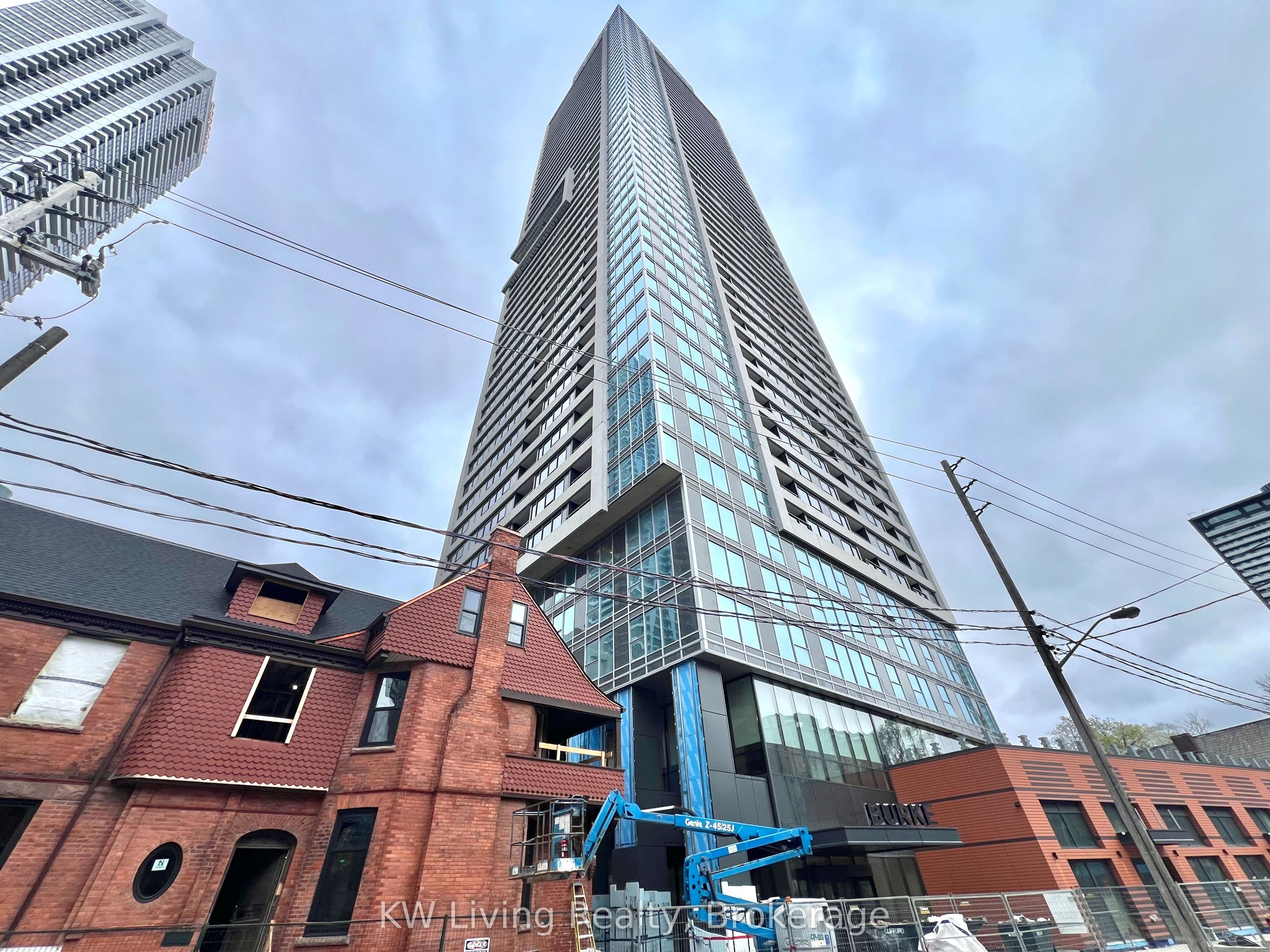 Unit 3609 609 Sherbourne Street photo 1