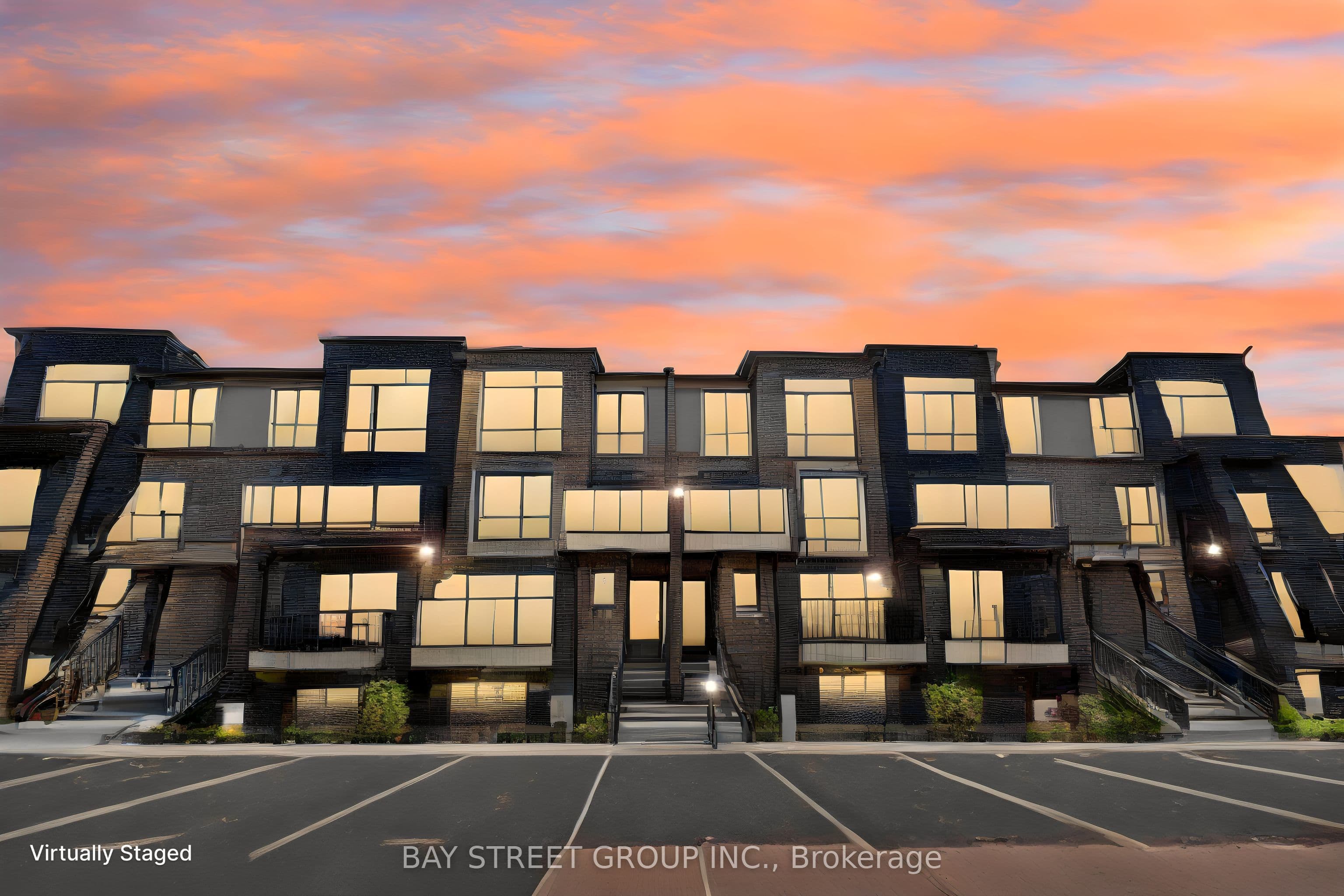 Unit 17 15 Romilly Avenue photo 1