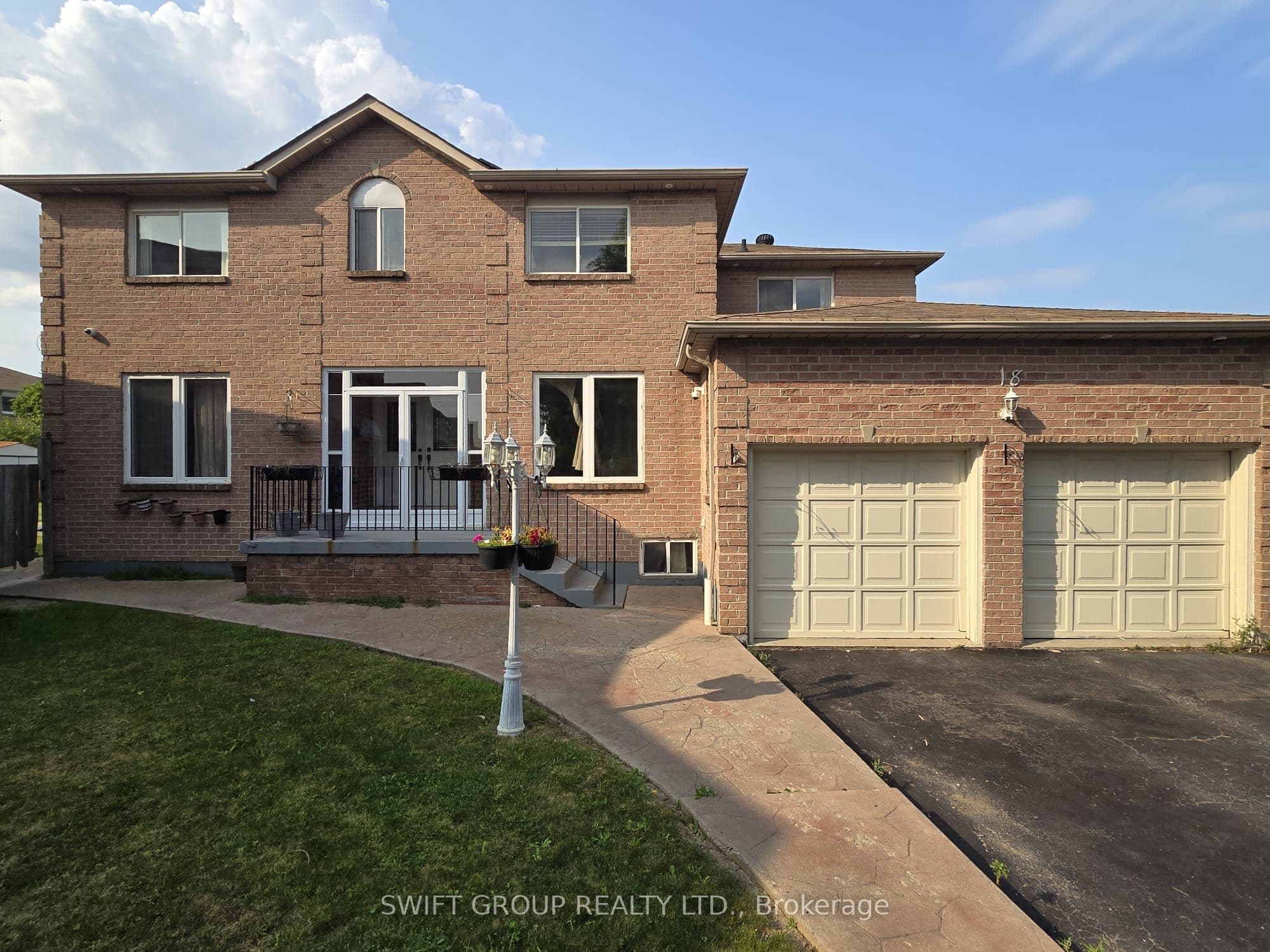 18 Samson Court photo 1
