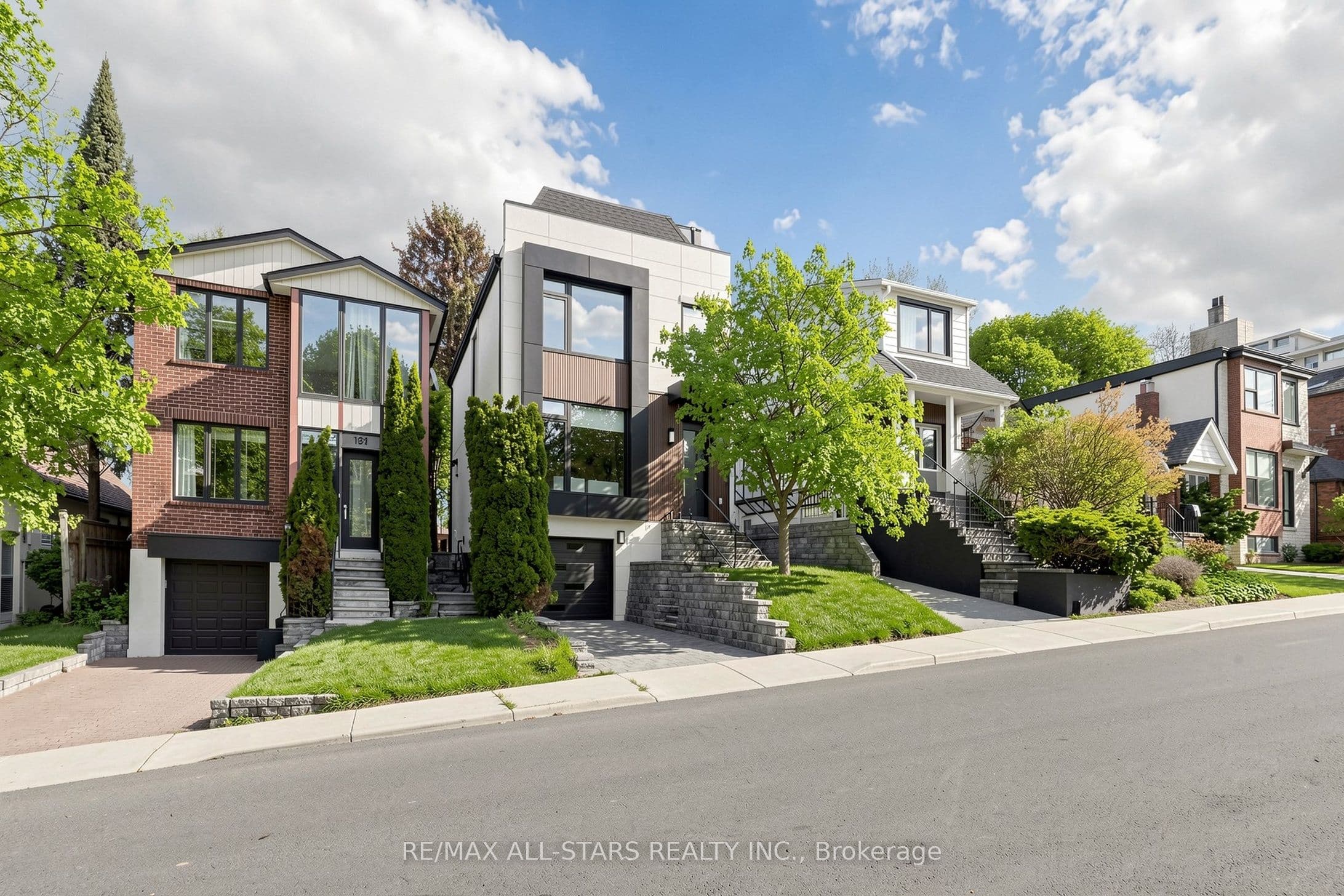 127 Banff Road photo 1