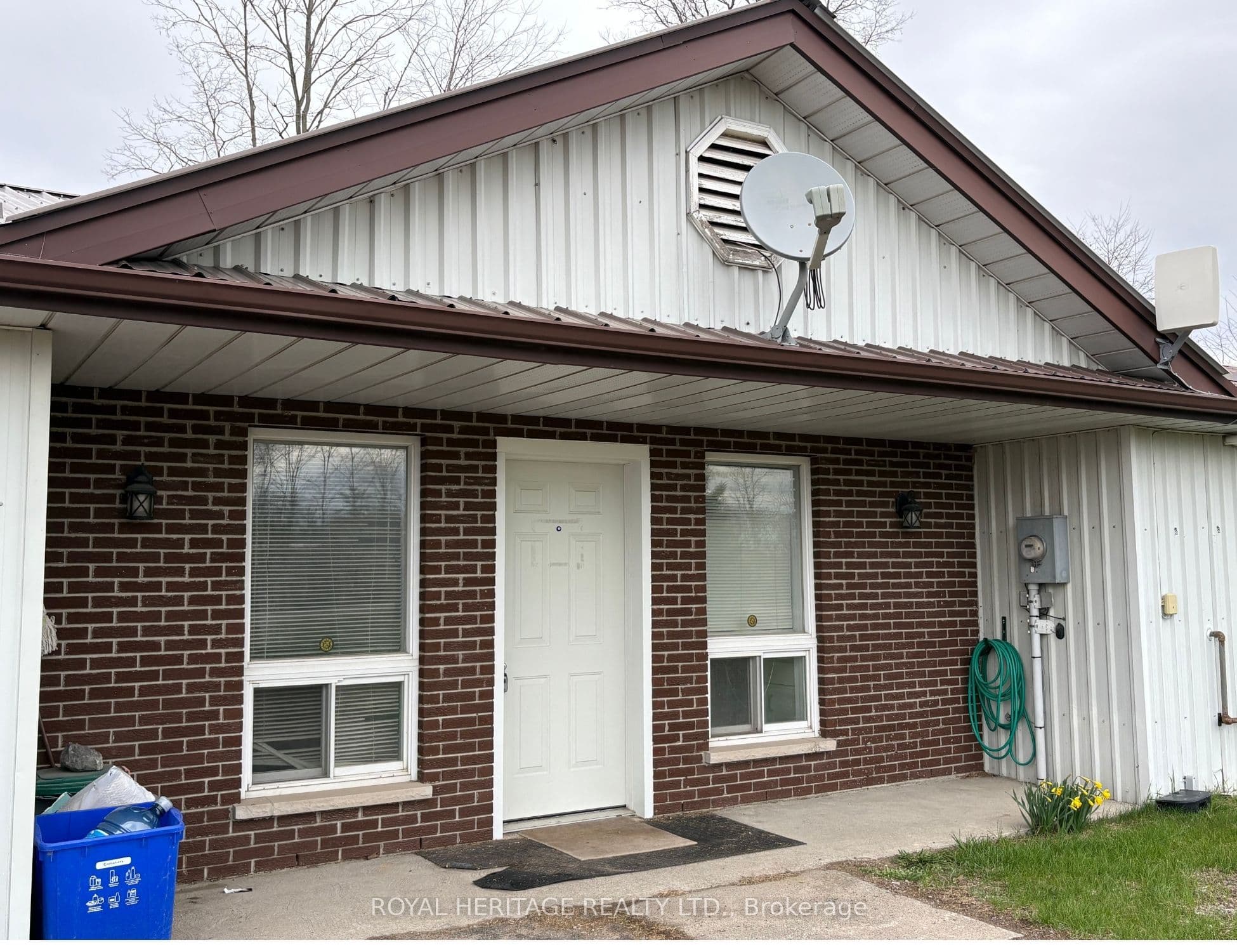 136 Purdy Road photo 1