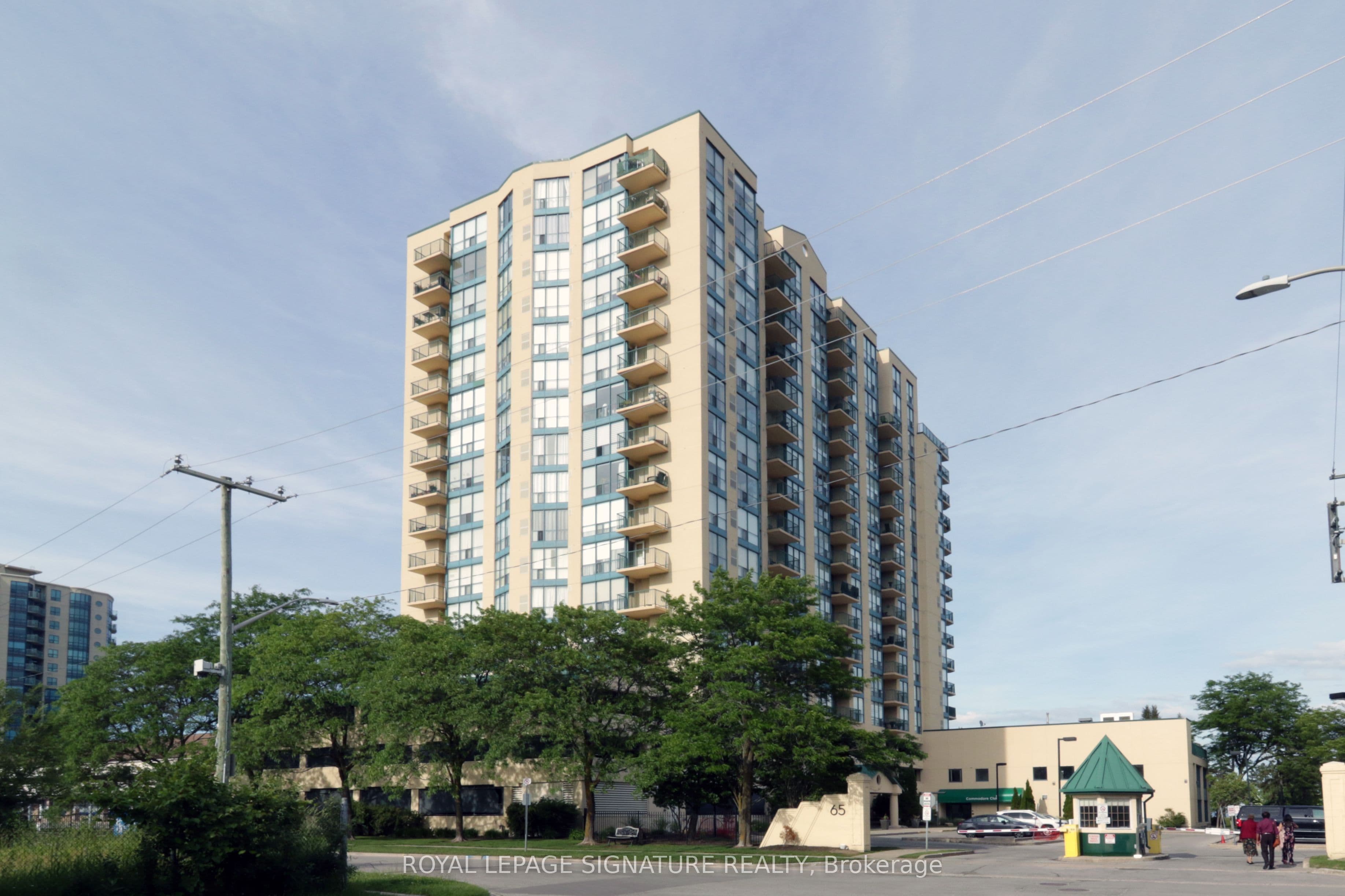 Unit 1004 65 Ellen Street photo 1