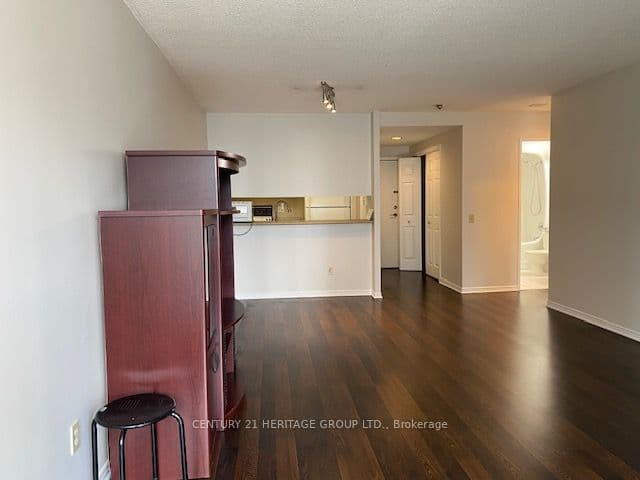 Unit 1204 7 Bishop Avenue photo 1